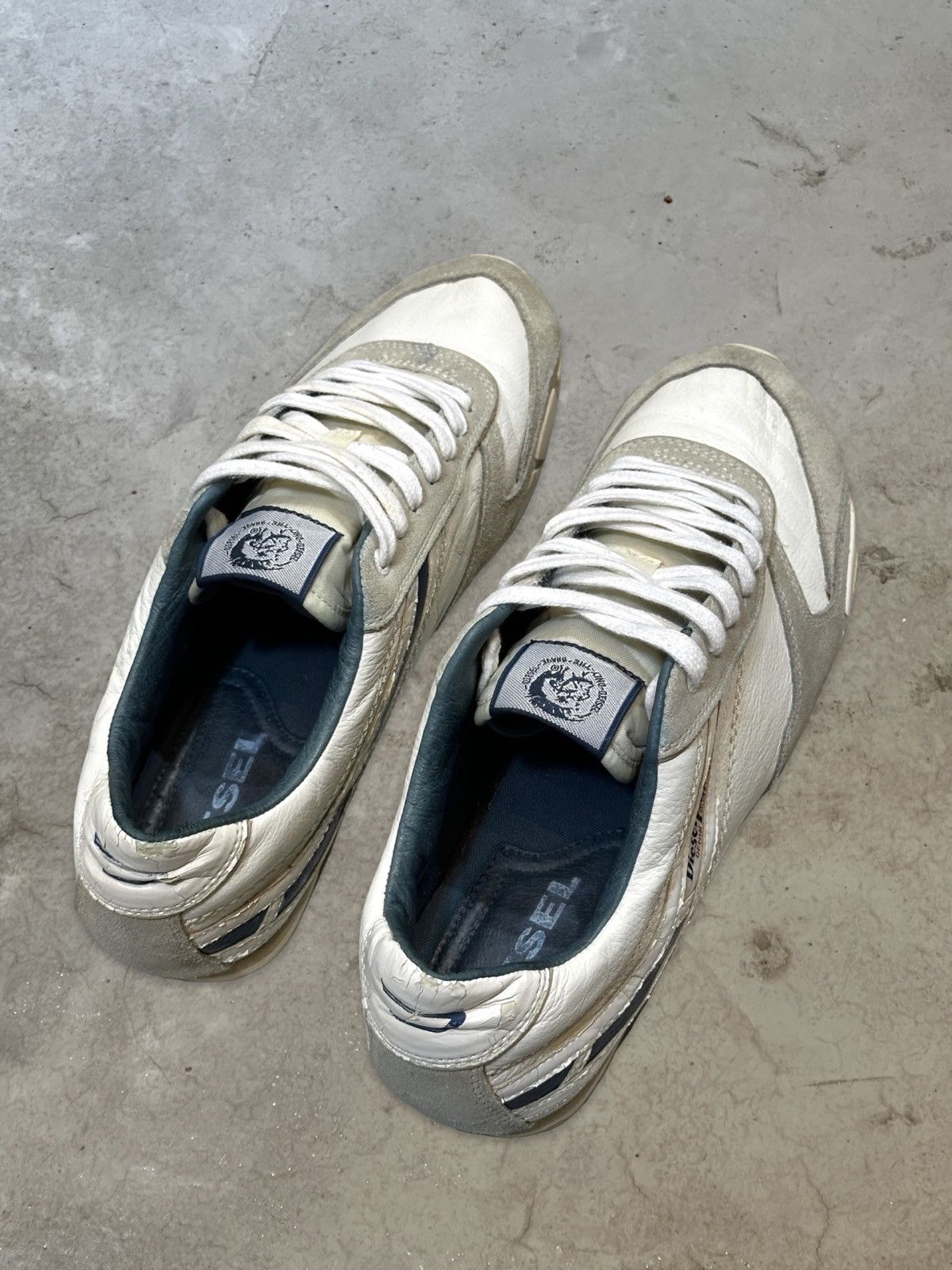Diesel (SS10) RUN-AWAY LOW TOP Size US 10.5 / EU 43-44 - 9 Thumbnail