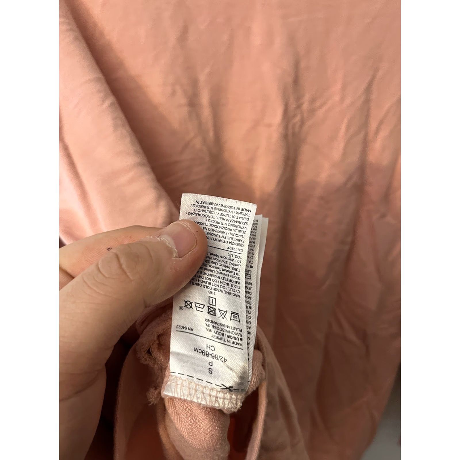 Banana Republic Banana Republic Sweater Small Pink V-Neck Cotton Rayon Blend Size S / US 4 / IT 40 - 4 Thumbnail
