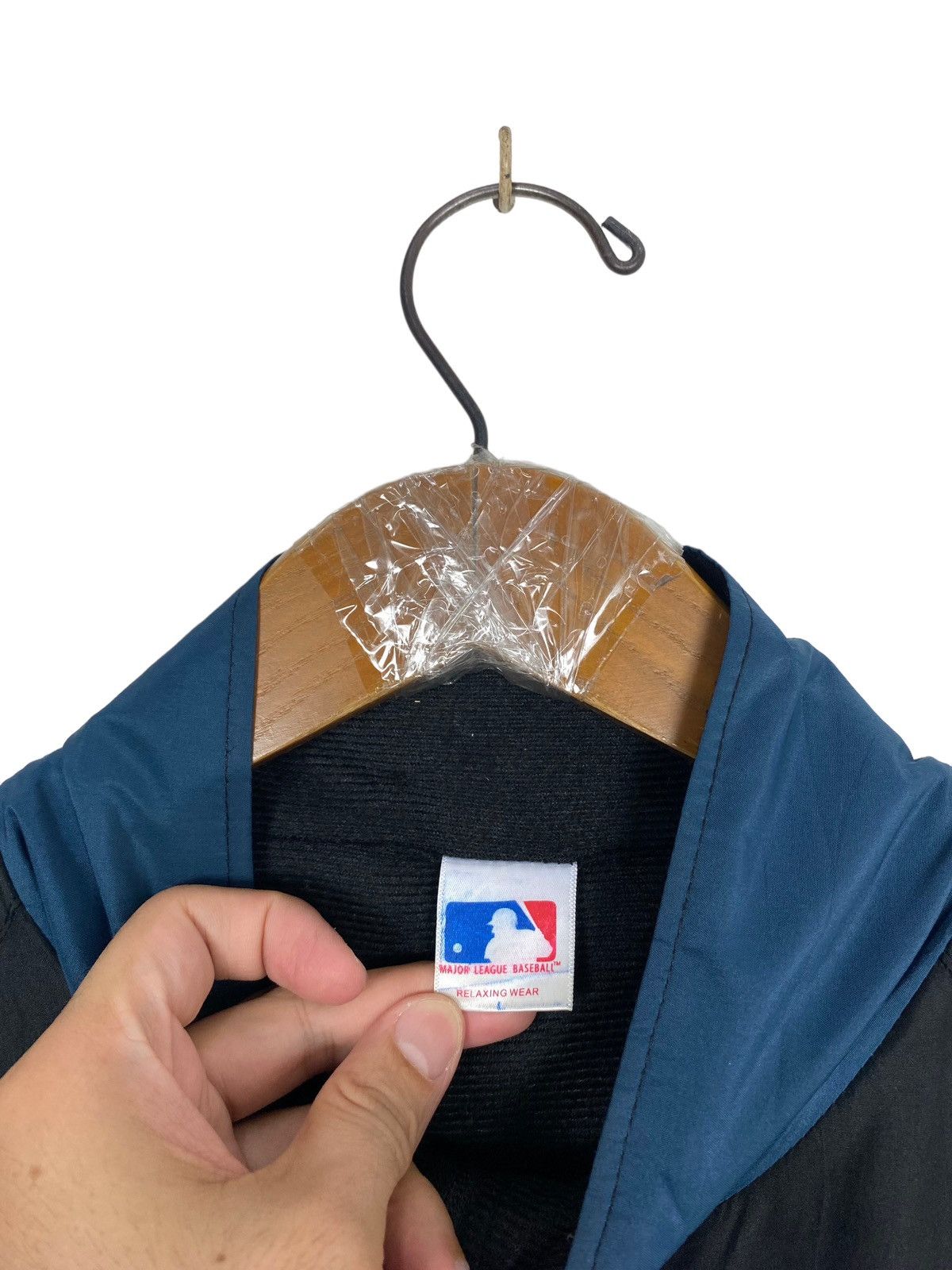 New York Yankees Rare‼️ New York Yankees Major League Baseball Light Jacket Size US M / EU 48-50 / 2 - 4 Thumbnail