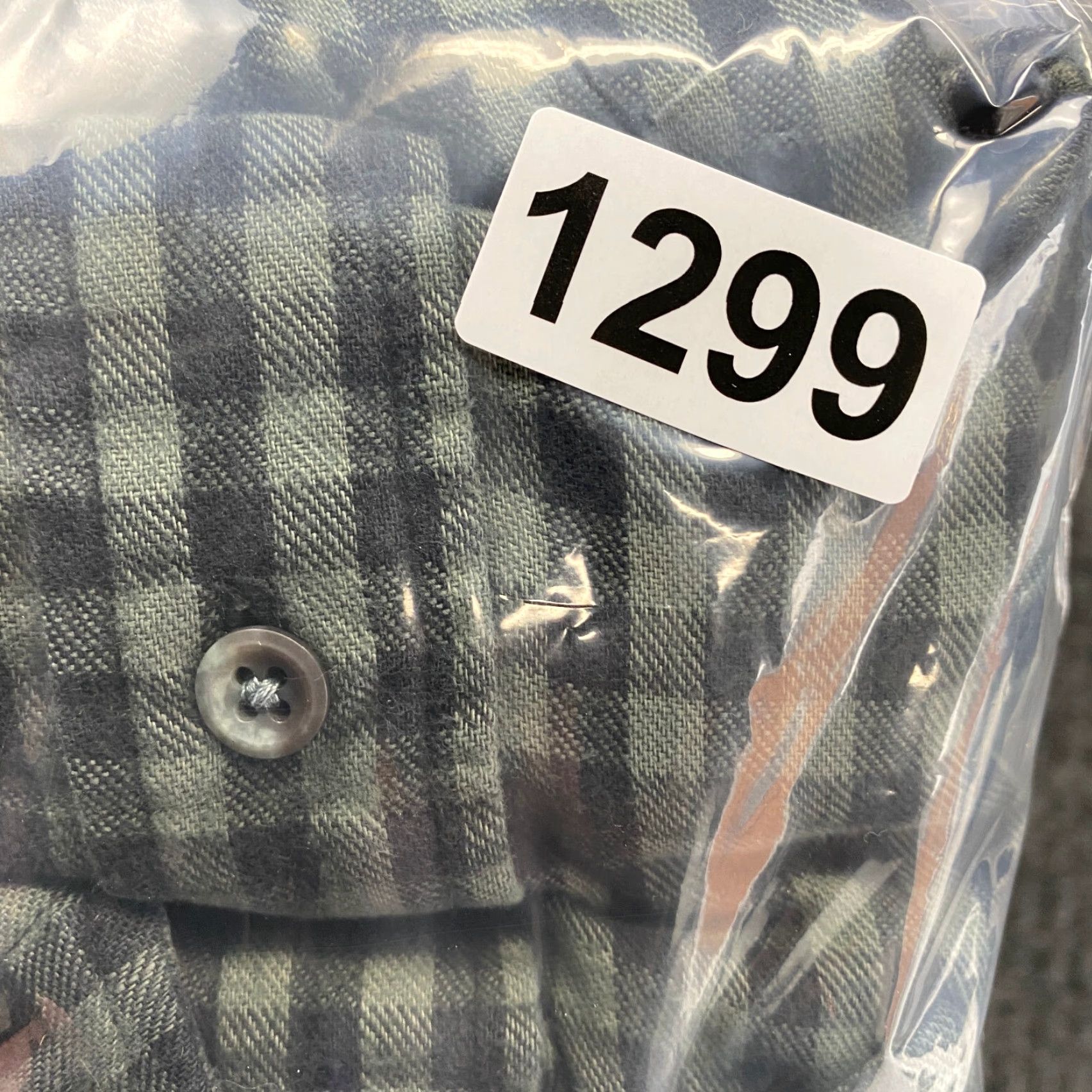 Vintage VINTAGE REI Button-Down Long Sleeve Shirt M Tall Green Black Plaid USA Size US M / EU 48-50 / 2 - 8 Thumbnail