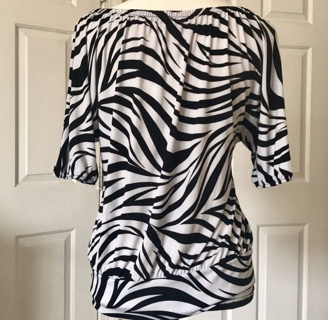 Other NOTATIONS ZEBRA ANIMAL PRINT TIE FRONT 3/4 SLEEVE BLOUSE TOP Size S / US 4 / IT 40 - 3 Thumbnail