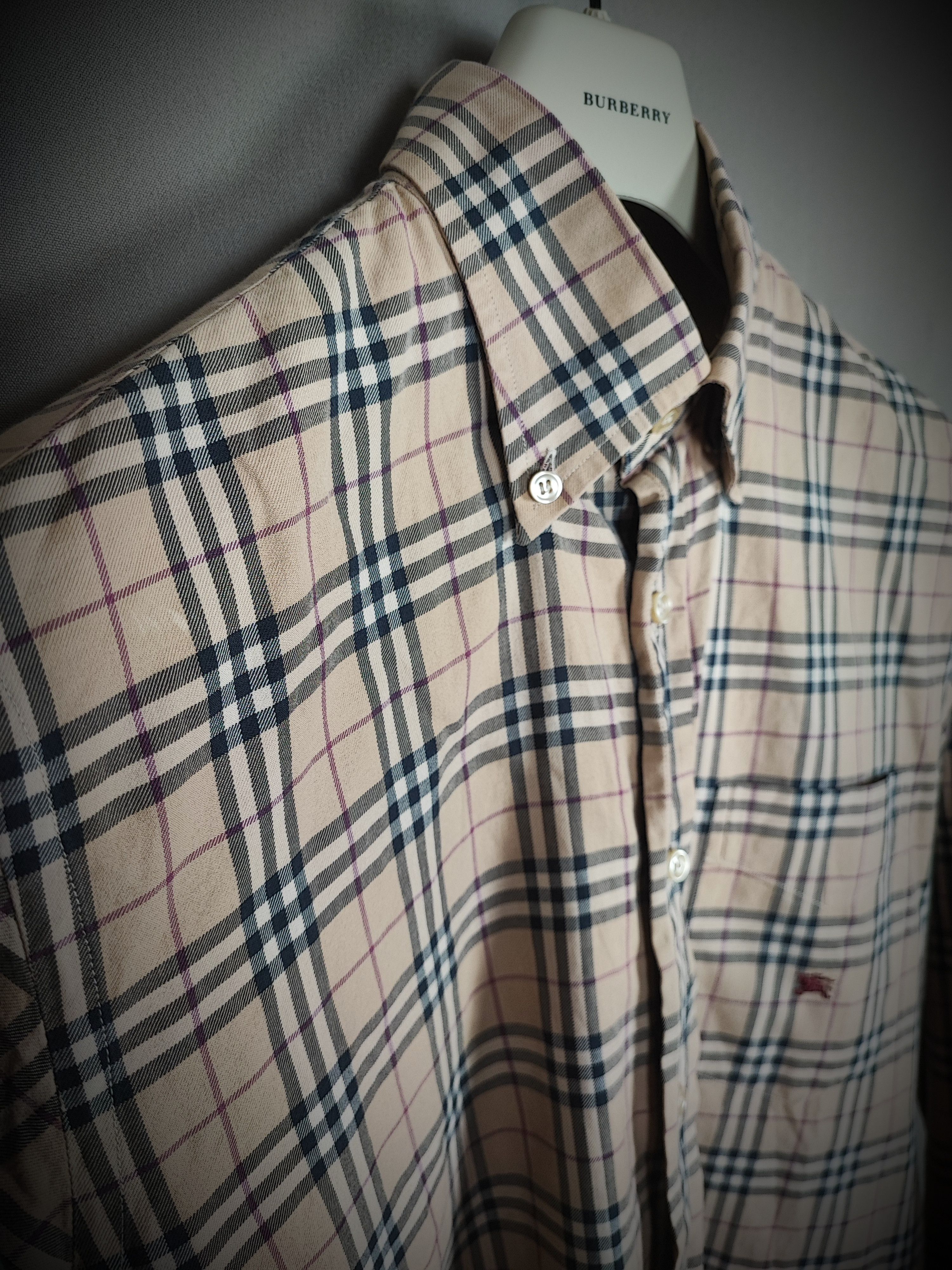 Burberry 🔥Burberry shirt size M 🔥 Size US M / EU 48-50 / 2 - 4 Thumbnail