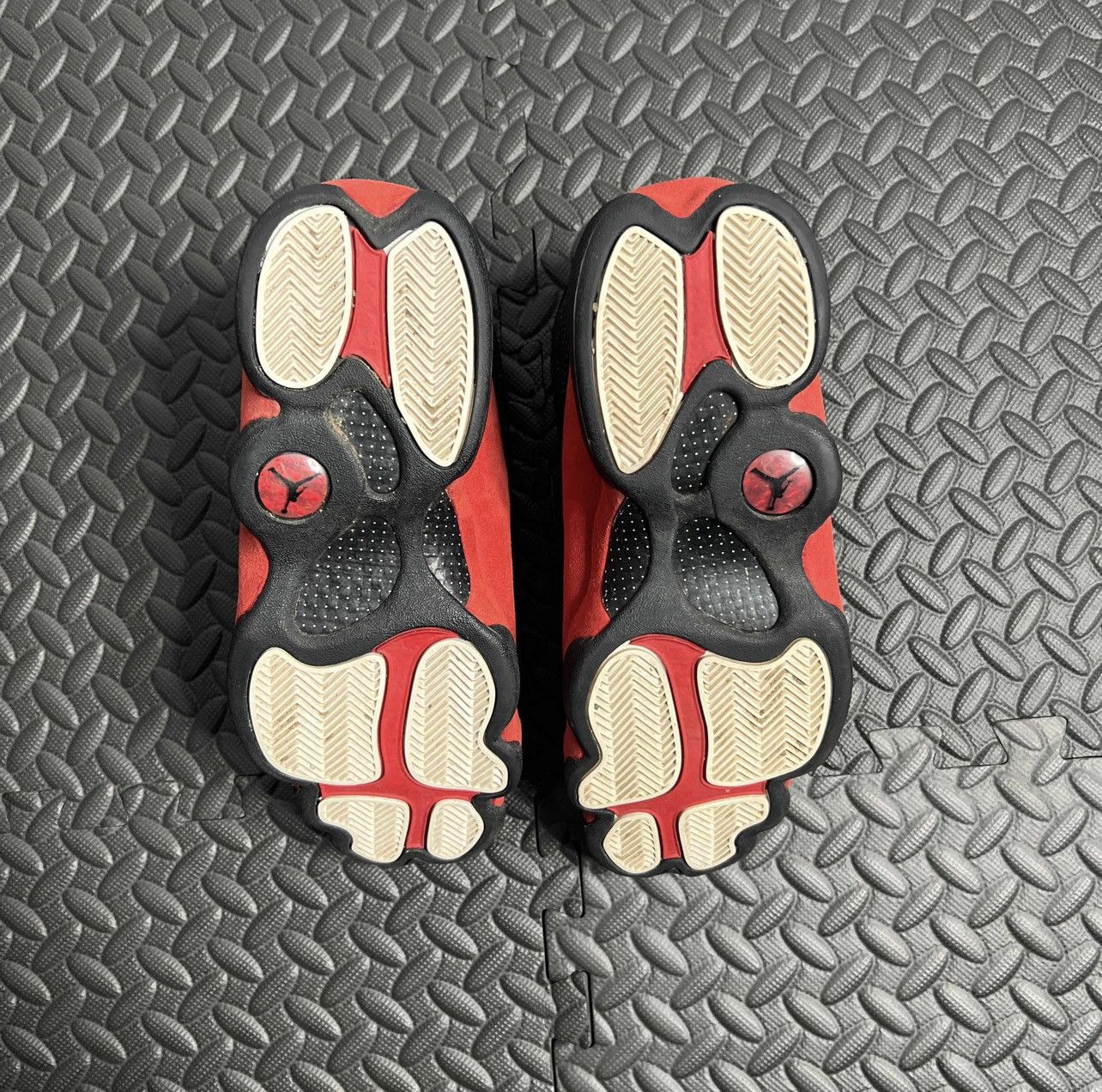 Jordan Brand Air Jordan 13 Retro 'Bred' 2017 Size US 10.5 / EU 43-44 - 3 Thumbnail