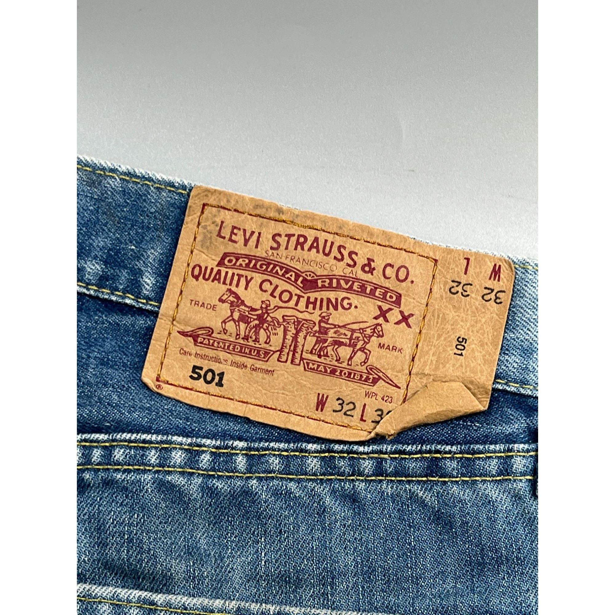 Levi's Levi’s 501 Made in UK Denim Jeans Pants (Y0904) Size US 32 / EU 48 - 13 Thumbnail