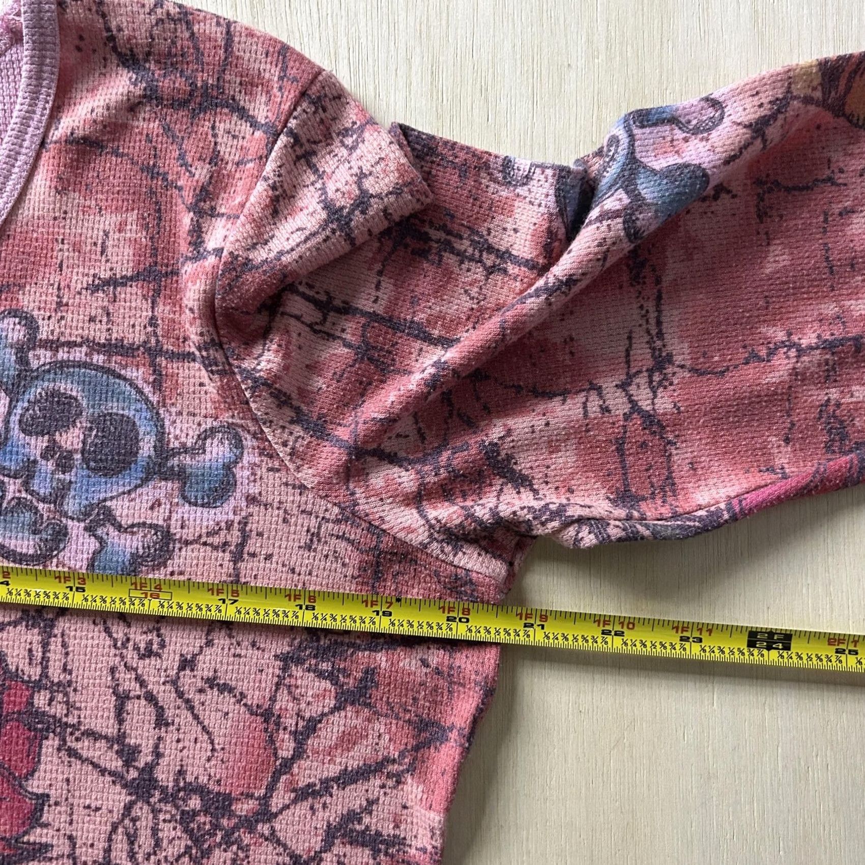 Pinko Y2K Tattoo Graphic Shirt Womens Large Pink Skull Floral Waffle Knit Cropped Tee Size L / US 10 / IT 46 - 3 Thumbnail
