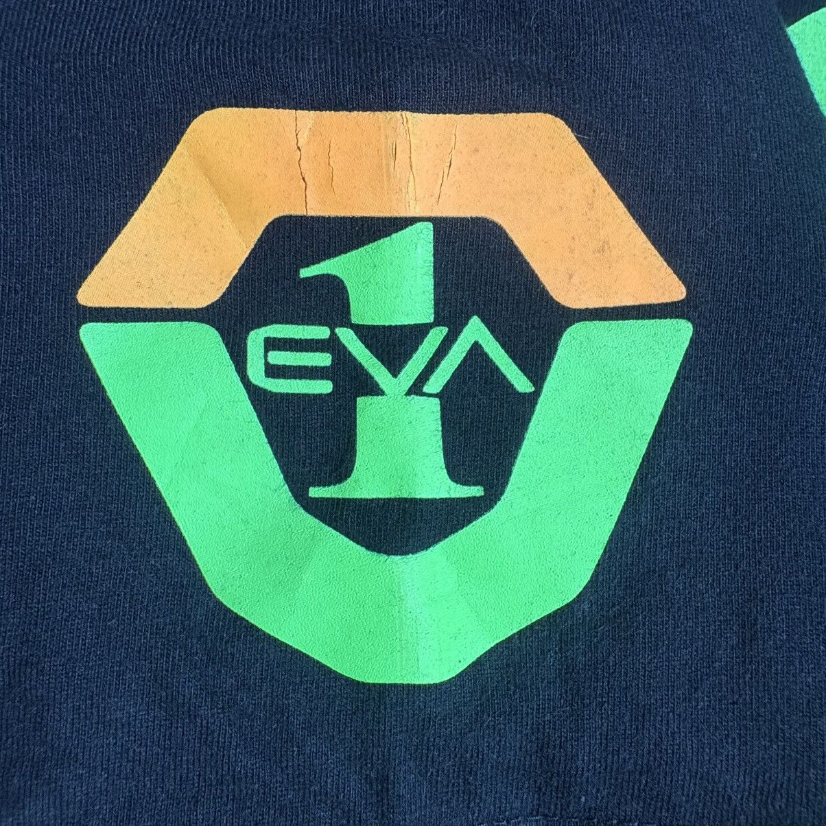 Anime Vintage 00s Evangelion Neon Genesis Nerv Anime T-Shirt Size US XL / EU 56 / 4 - 4 Thumbnail