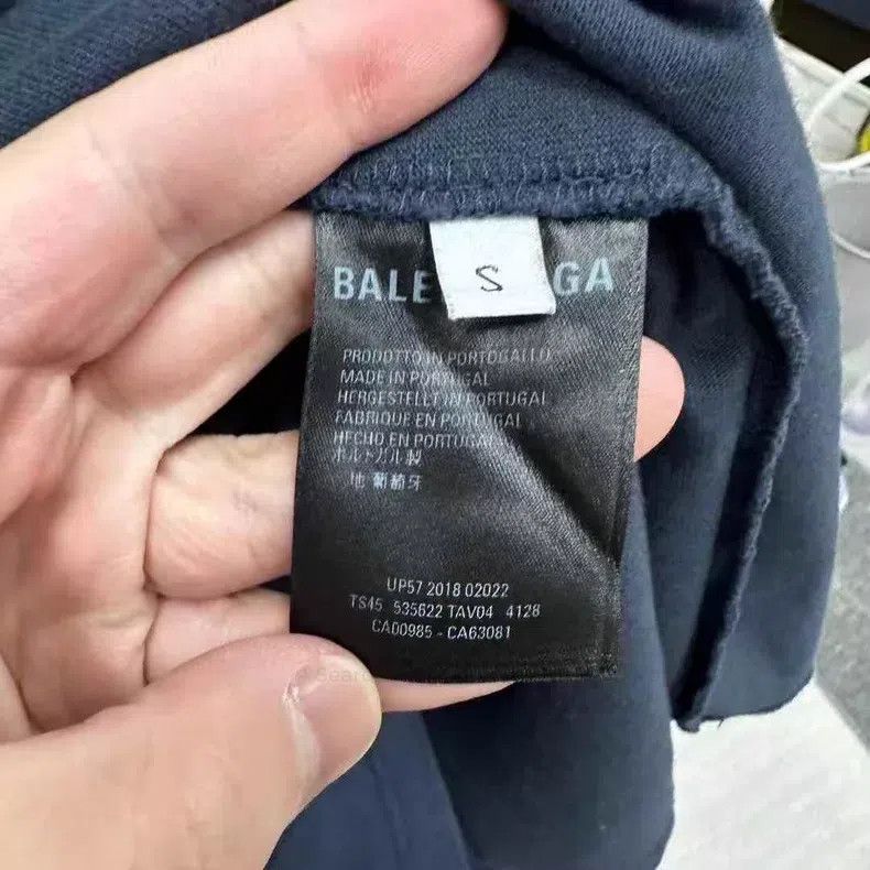 Balenciaga Balenciaga Navy wheat short-sleeve Size US S / EU 44-46 / 1 - 4 Thumbnail