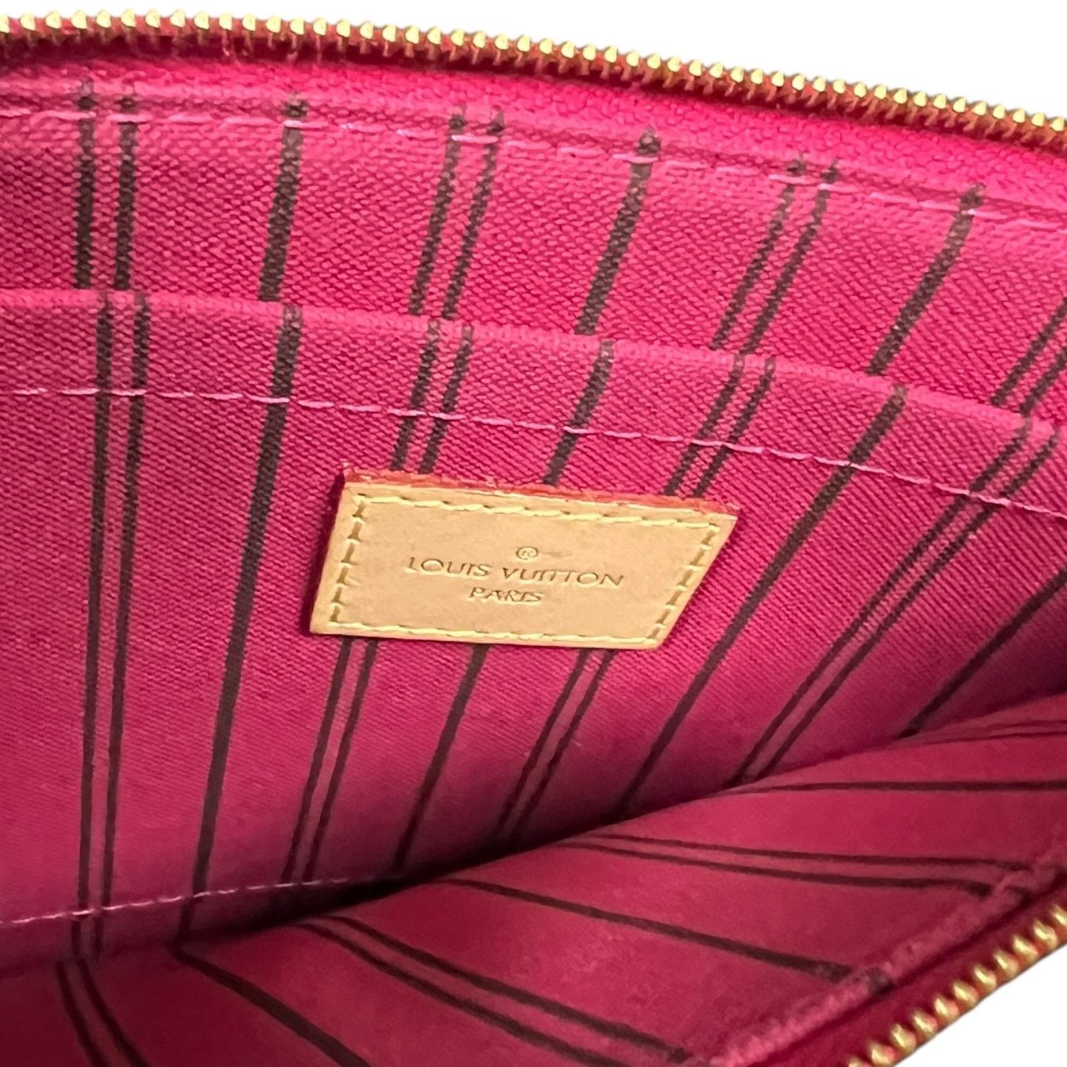 Louis Vuitton Louis Vuitton Wristlet Neverfull Pouchette $1550 Retail Size ONE SIZE - 3 Thumbnail