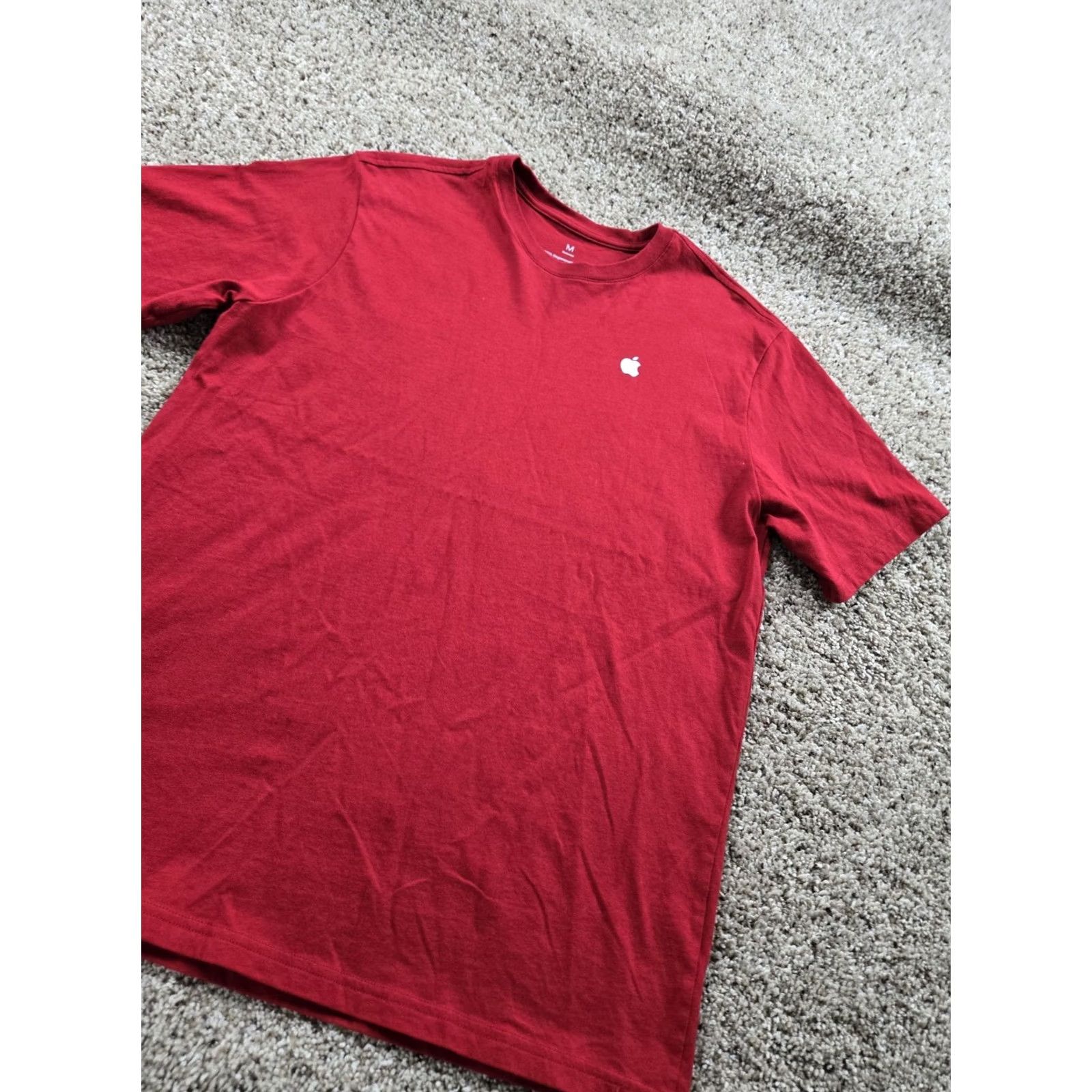 Apple VINTAGE Apple T Shirt Male Medium Red Short Sleeve Crew Neck Cotton Graphic Employee Size US M / EU 48-50 / 2 - 2 Thumbnail