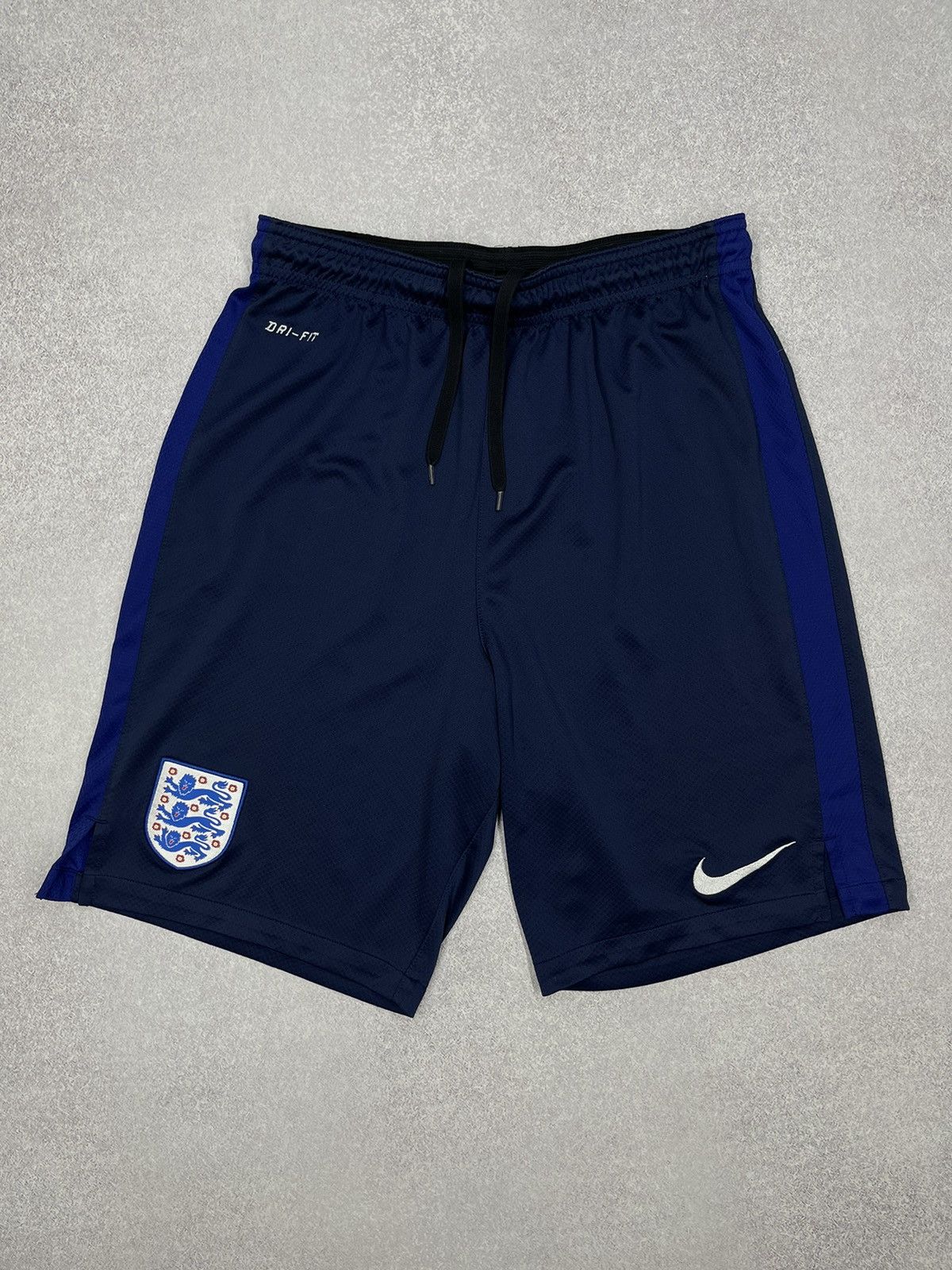 Nike × Vintage Vintage Nike England Soccer Shorts Navy Football Club Jersey Size US 30 / EU 46 - 2 Thumbnail