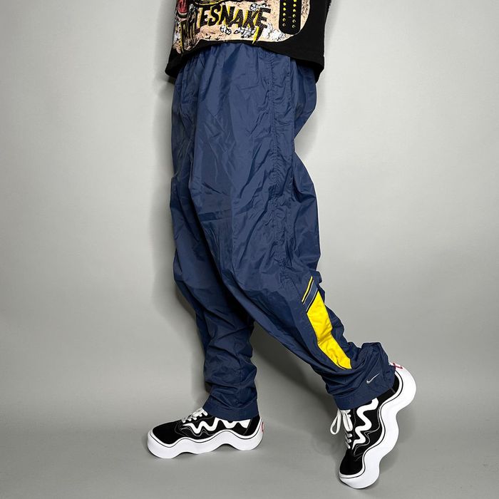 Nike Vintage 90s nike blue track pants