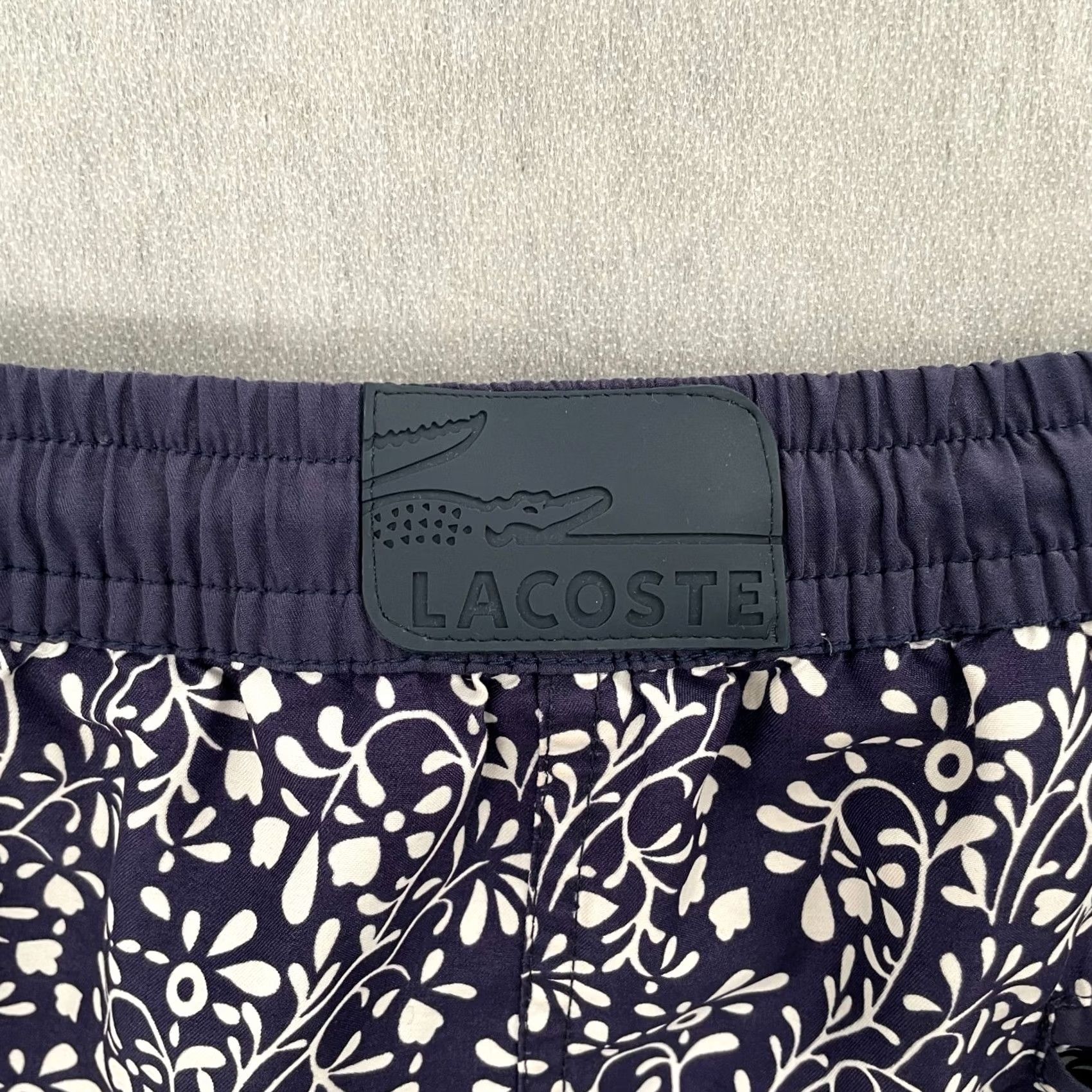 Lacoste Lacoste Shorts Adult 2XL Blue Floral Swim Trunks Board Lined Pockets Logo Mens 7 Size US 39 - 3 Thumbnail
