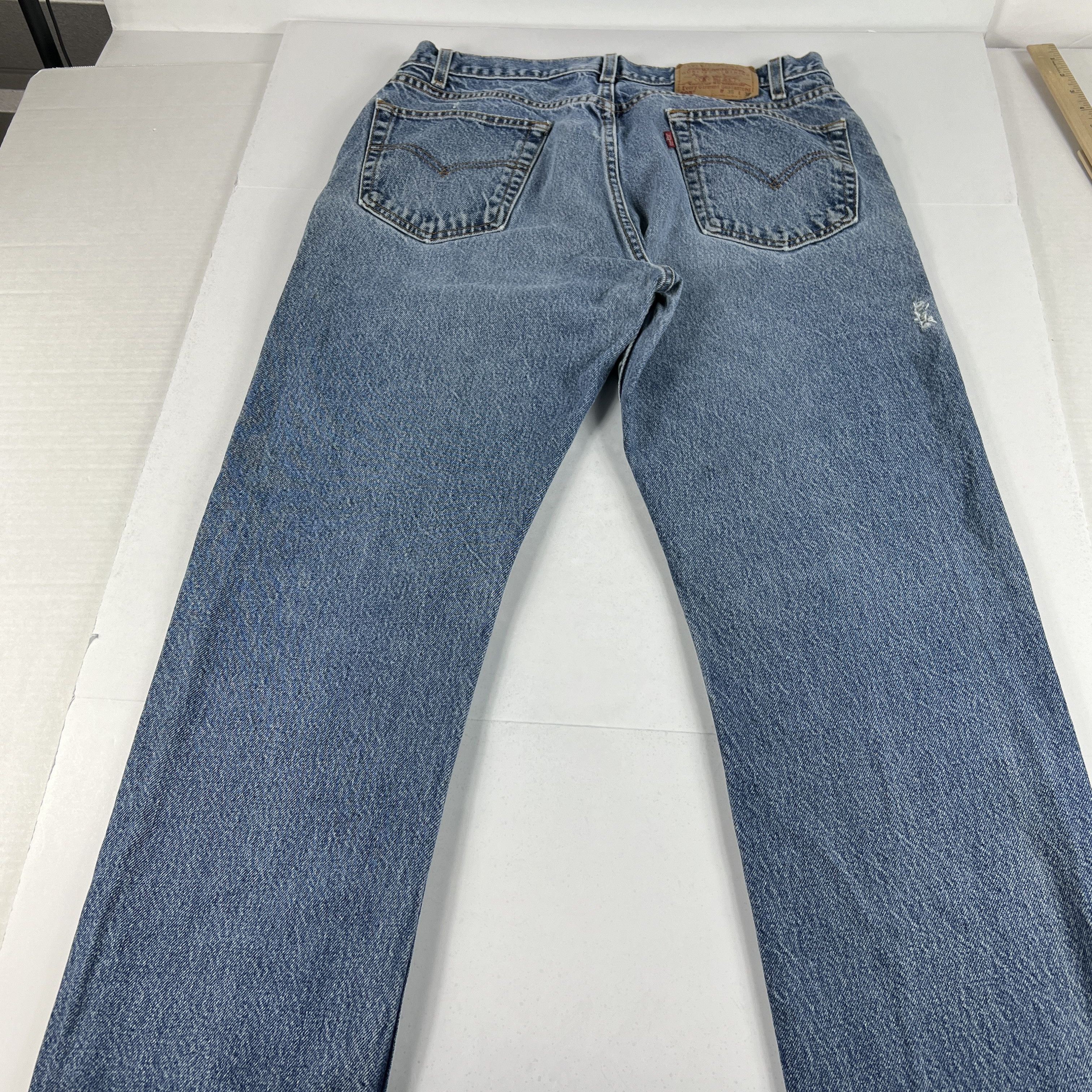 VTG Levi's Jeans 505 Straight Blue Faded Distressed Denim