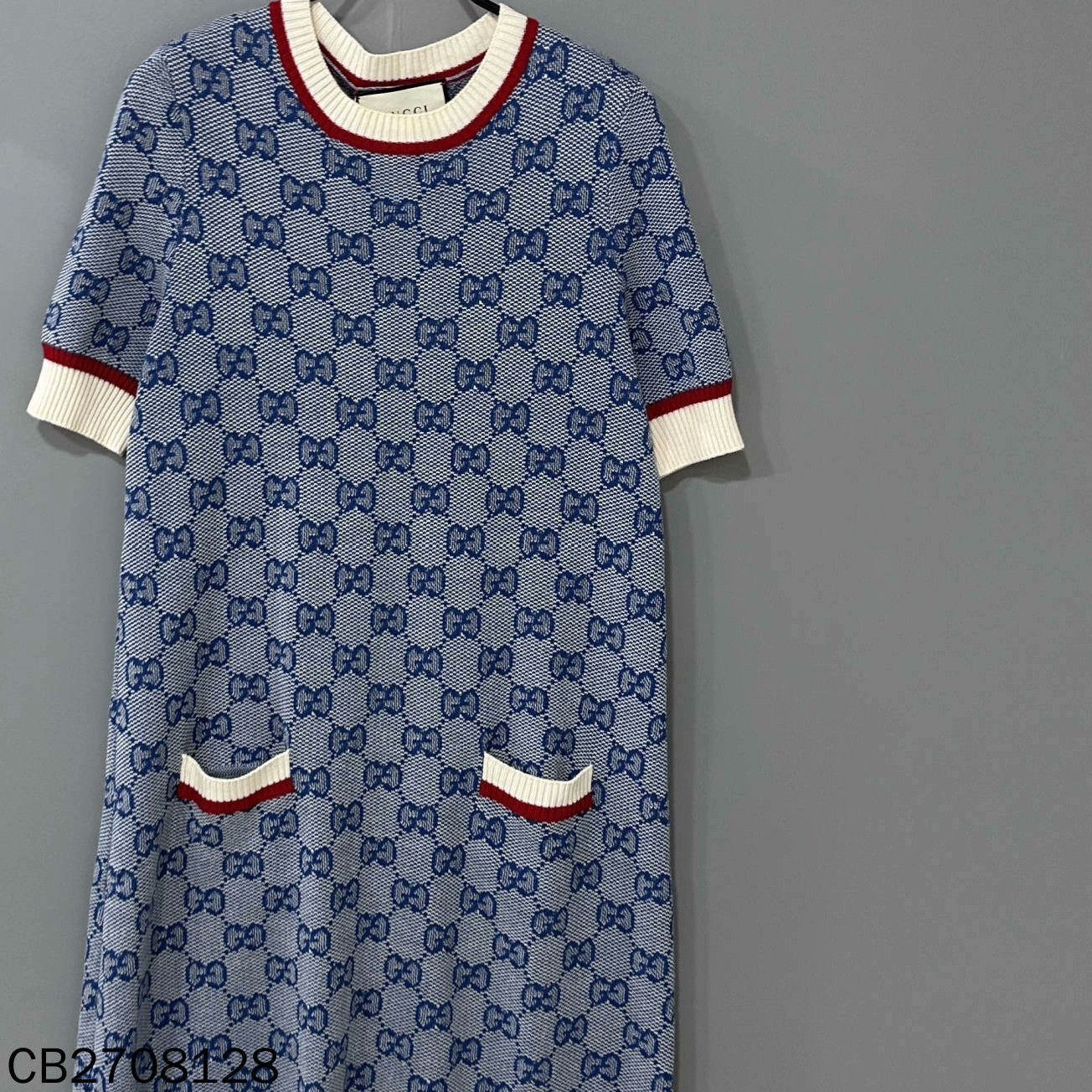 Gucci Gucci Blue T-Shirt S Women Size S / US 4 / IT 40 - 1 Thumbnail