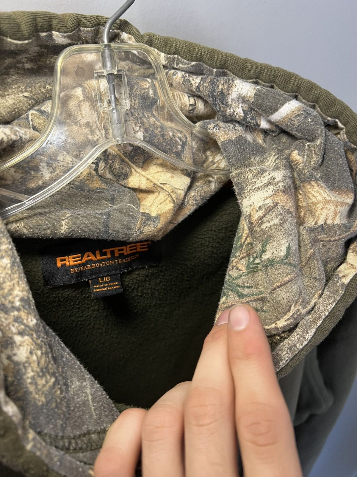 Realtree Vintage Real Tree camo lined hood and logo pullover hoodie Size US L / EU 52-54 / 3 - 8 Thumbnail