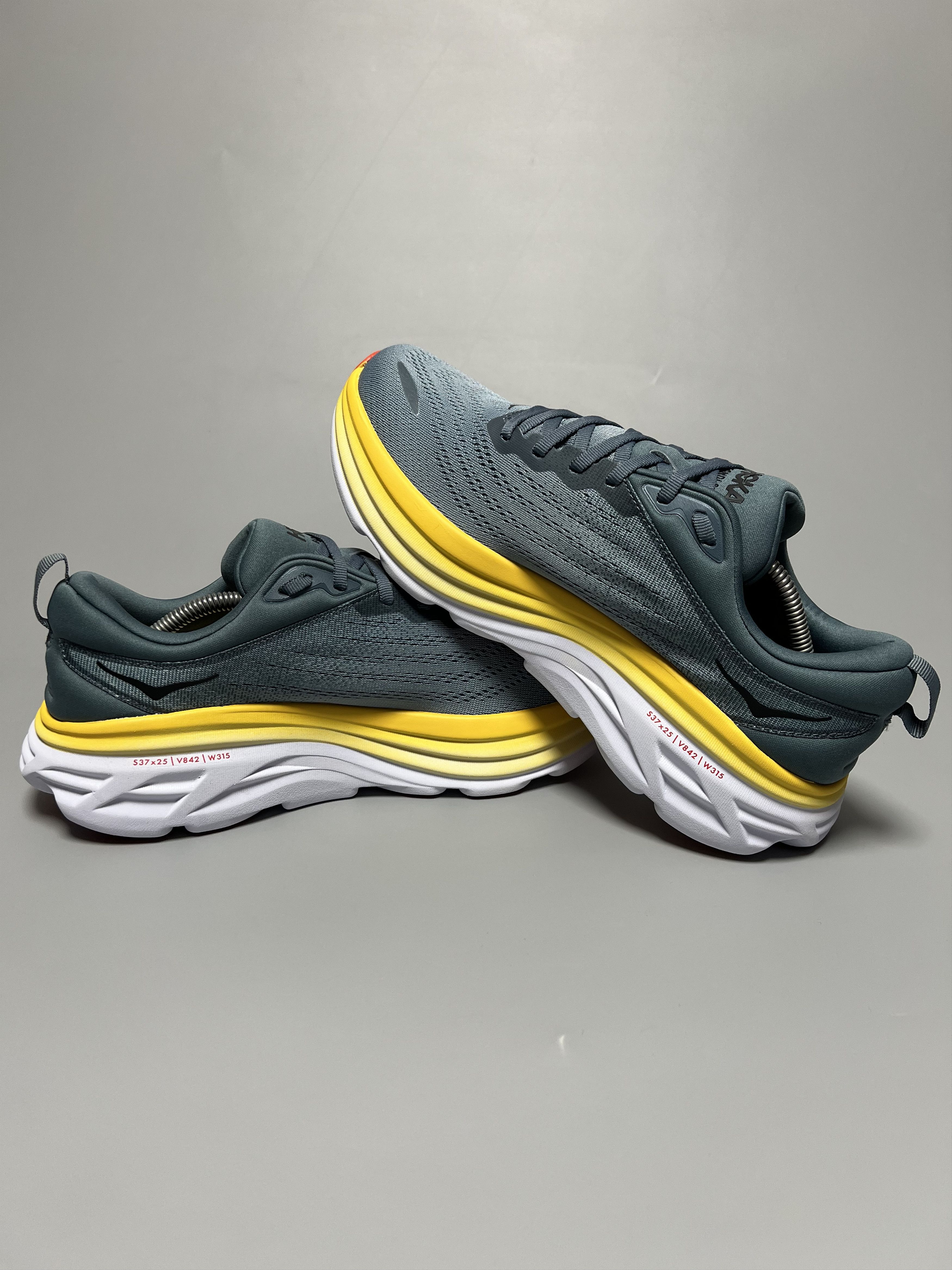 Hoka 10D Hoka One One Bondi 8 Running Shoes Gym Walking Size US 10 / EU 43 - 5 Thumbnail