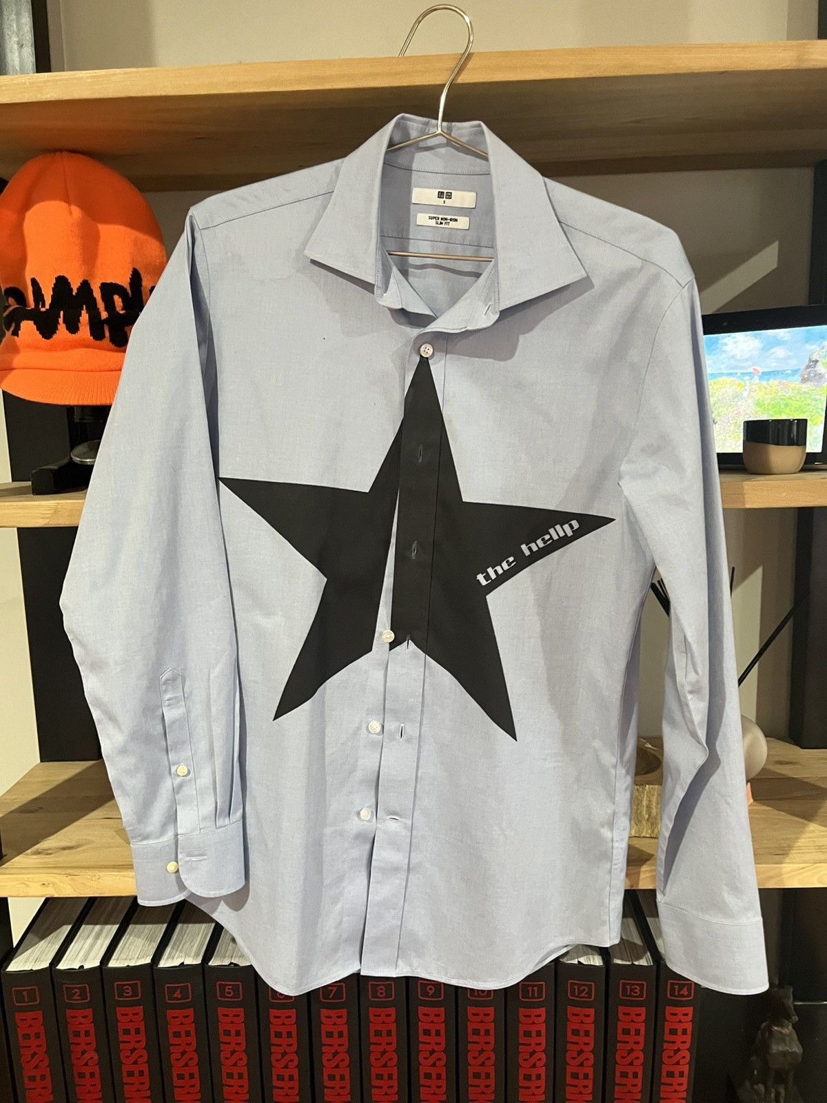 Uniqlo The Hellp Noah Dillon 1/1 Worn Uniqlo Buttonup Size US S / EU 44-46 / 1 - 1 Thumbnail