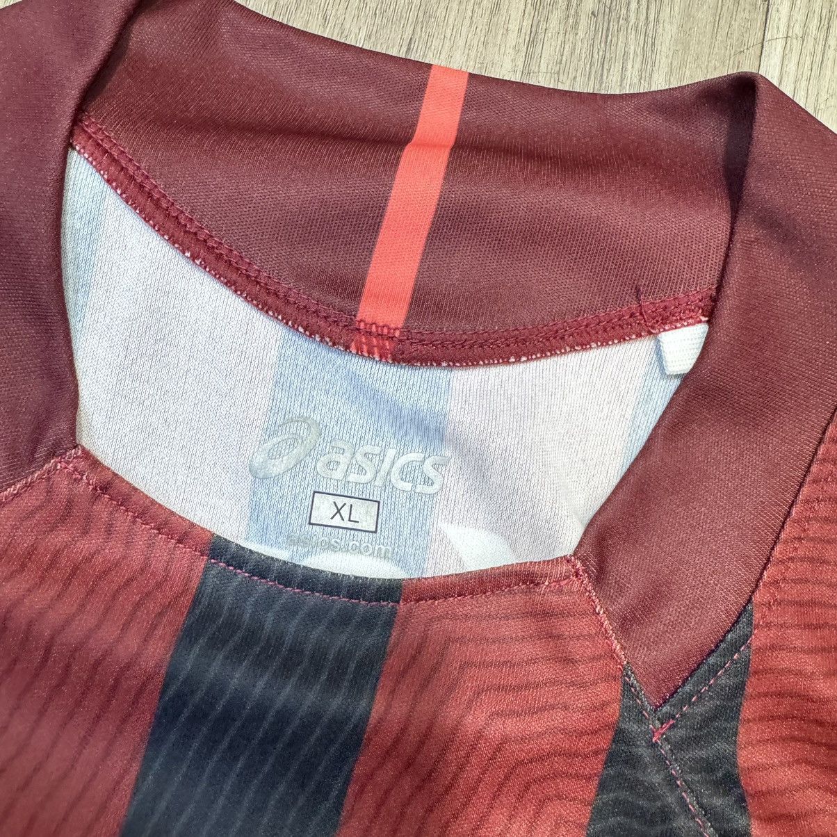 Asics Kobe vissel 2017 home shirt #19 Kazuma Size US M / EU 48-50 / 2 - 6 Thumbnail