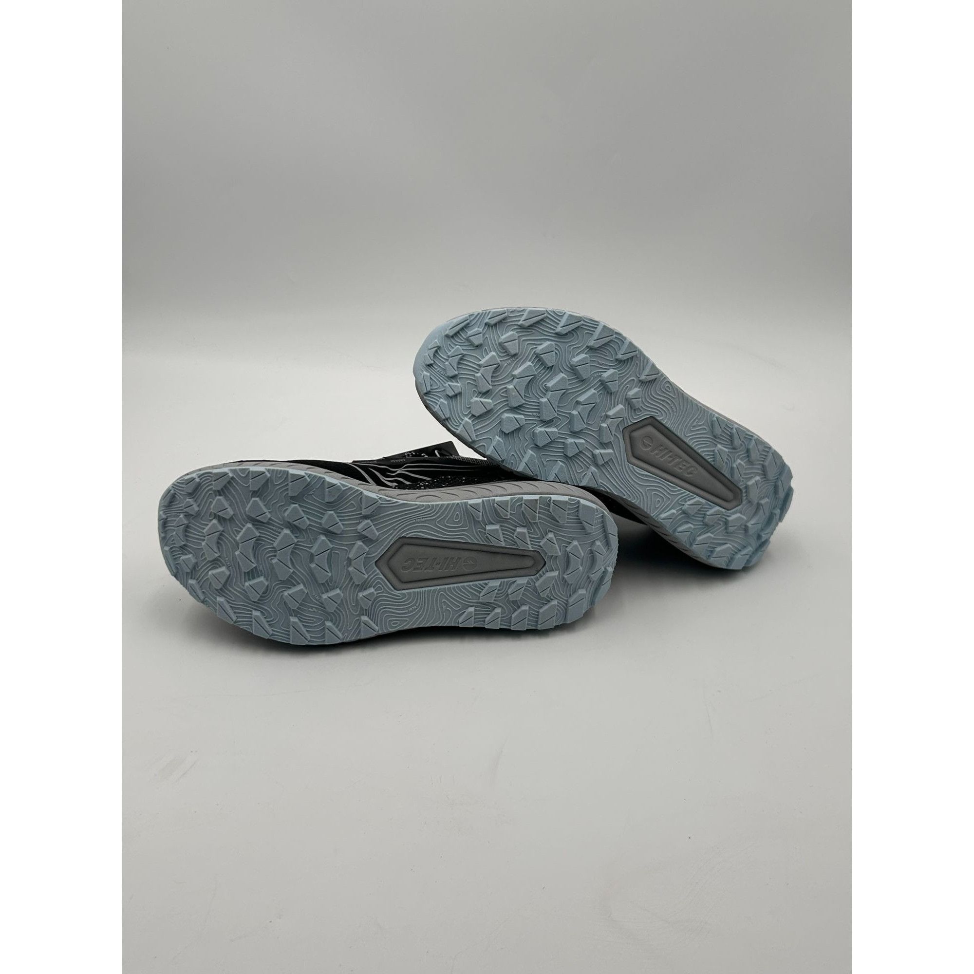 Hi Tec Hi-Tec women’s Trail Hiking Shoes Black microchip Size 8.5 U Size US 8.5 / IT 38.5 - 6 Thumbnail