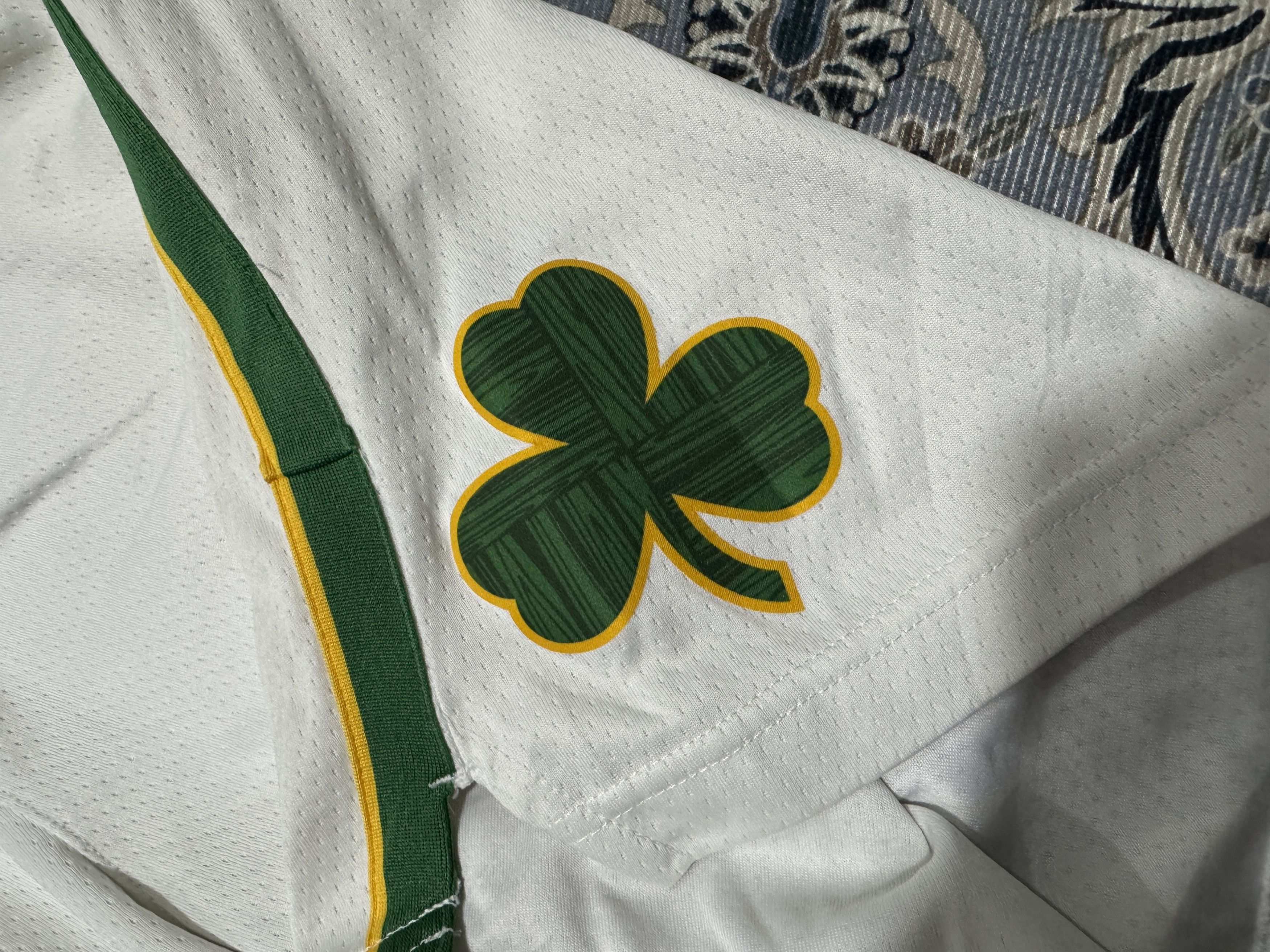 NBA × Nike NBA Boston Celtics Nike Short Pants Size US 34 / EU 50 - 7 Thumbnail