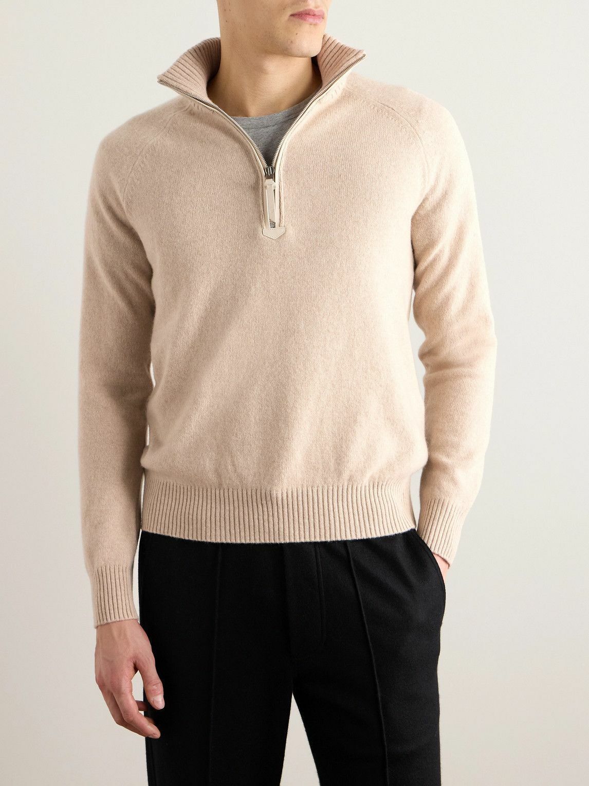 Tom Ford o1w1db10525 KFL004 Half-Zip Sweater in Beige Size US M / EU 48-50 / 2 - 3 Thumbnail
