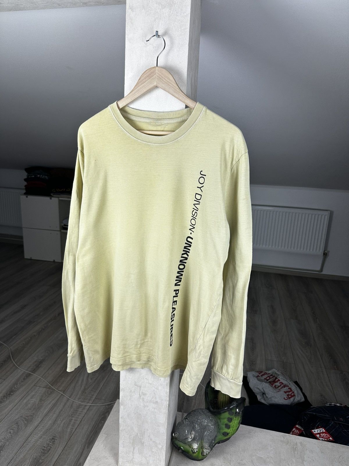 Band Tees Vintage Joy Division Band Long Sleeve Y2K Rock Band Tee Size US L / EU 52-54 / 3 - 1 Thumbnail