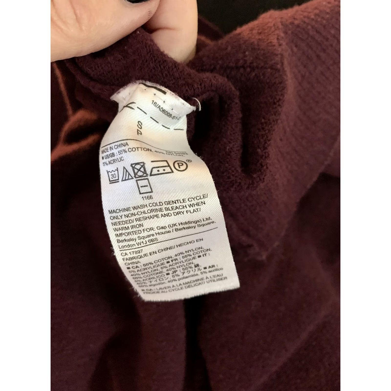 Gap VINTAGE Gap Womens Open Front Cardigan Maroon SZ S Cardigan Womens Maroon Open Front Long Sleeve Solid Pattern Slouchy Open Size S / US 4 / IT 40 - 7 Thumbnail