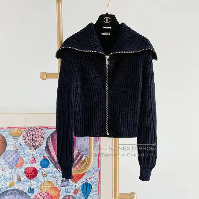 Miu Miu Miu Miu Black Wool Zip Jacket for Women . Size M / US 6-8 / IT 42-44 - 1 Thumbnail