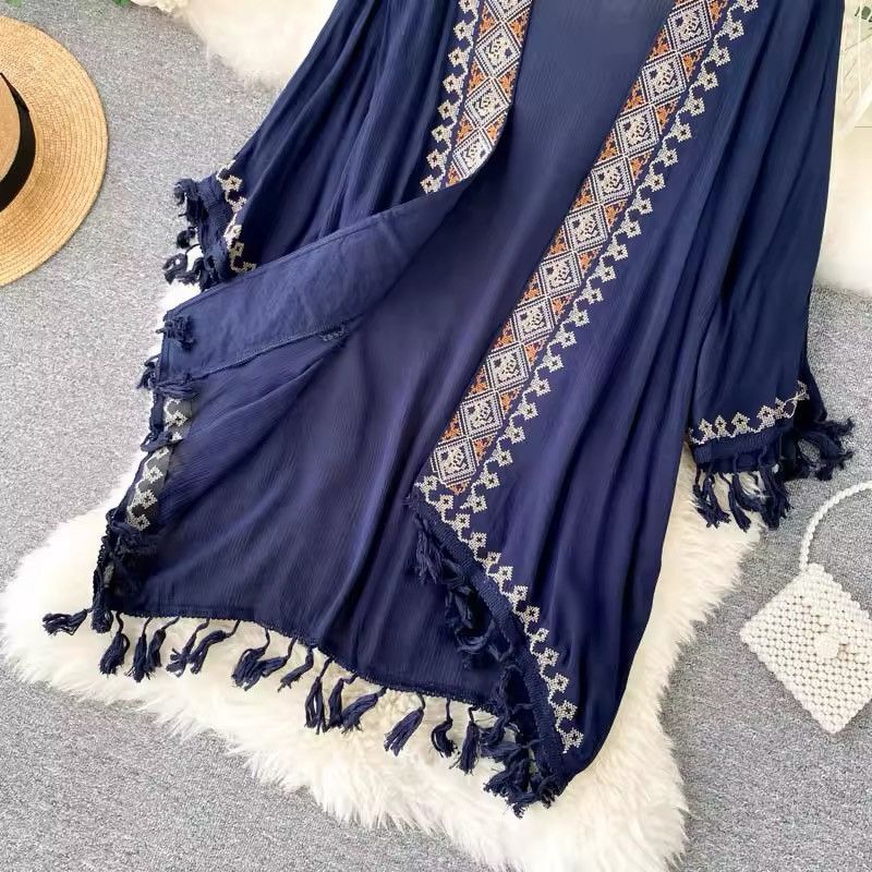 Japanese Brand × Vintage Bohemian Vintage Embroidery Woman Loose Cardigan Tops Size ONE SIZE - 4 Thumbnail