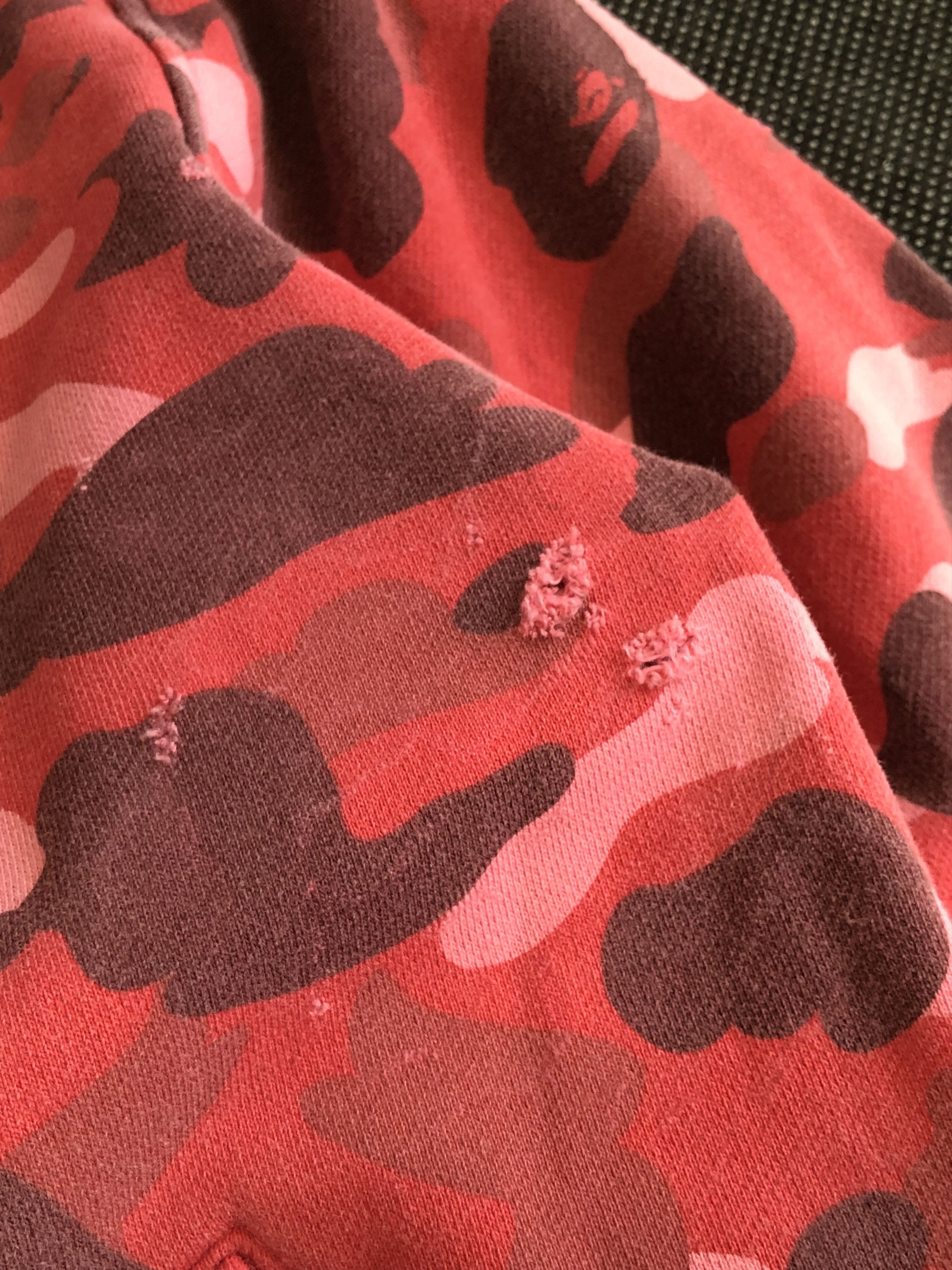 Bape RARE🔥BAPE OG RED CAMO SWEAT VARSITY JACKET Size US L / EU 52-54 / 3 - 13 Thumbnail