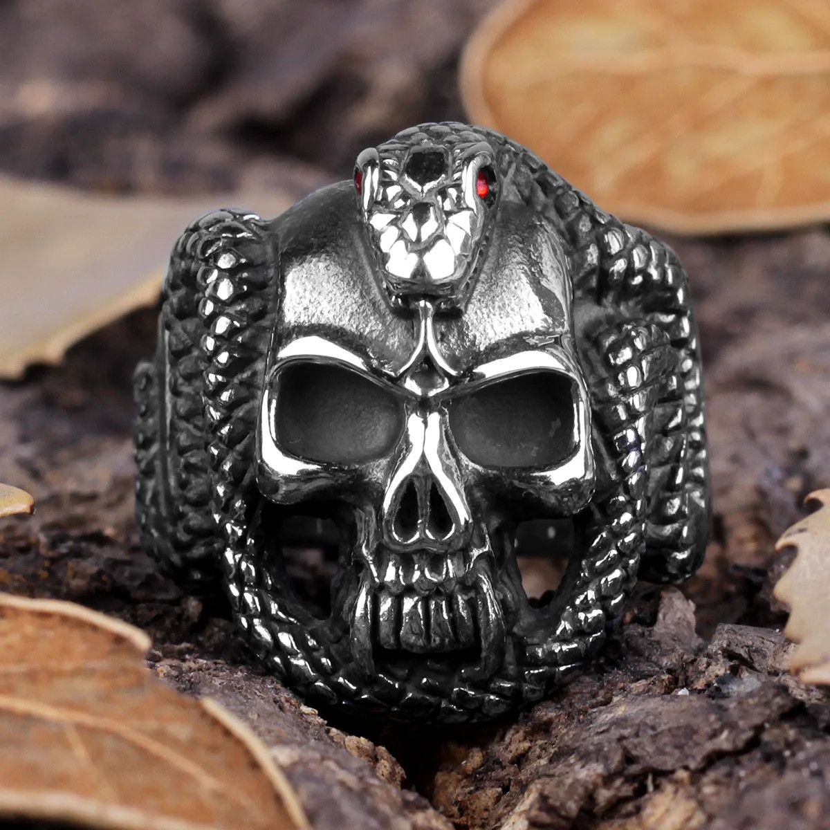 Japanese Brand × Jewelry × Vintage Red Eyes Skull Ring Size ONE SIZE - 2 Thumbnail