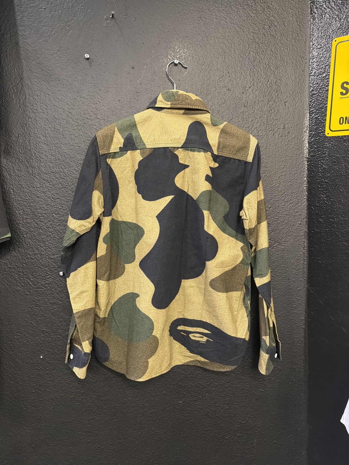 Bape Bape Camo Button Up Longsleeve Size US M / EU 48-50 / 2 - 2 Thumbnail