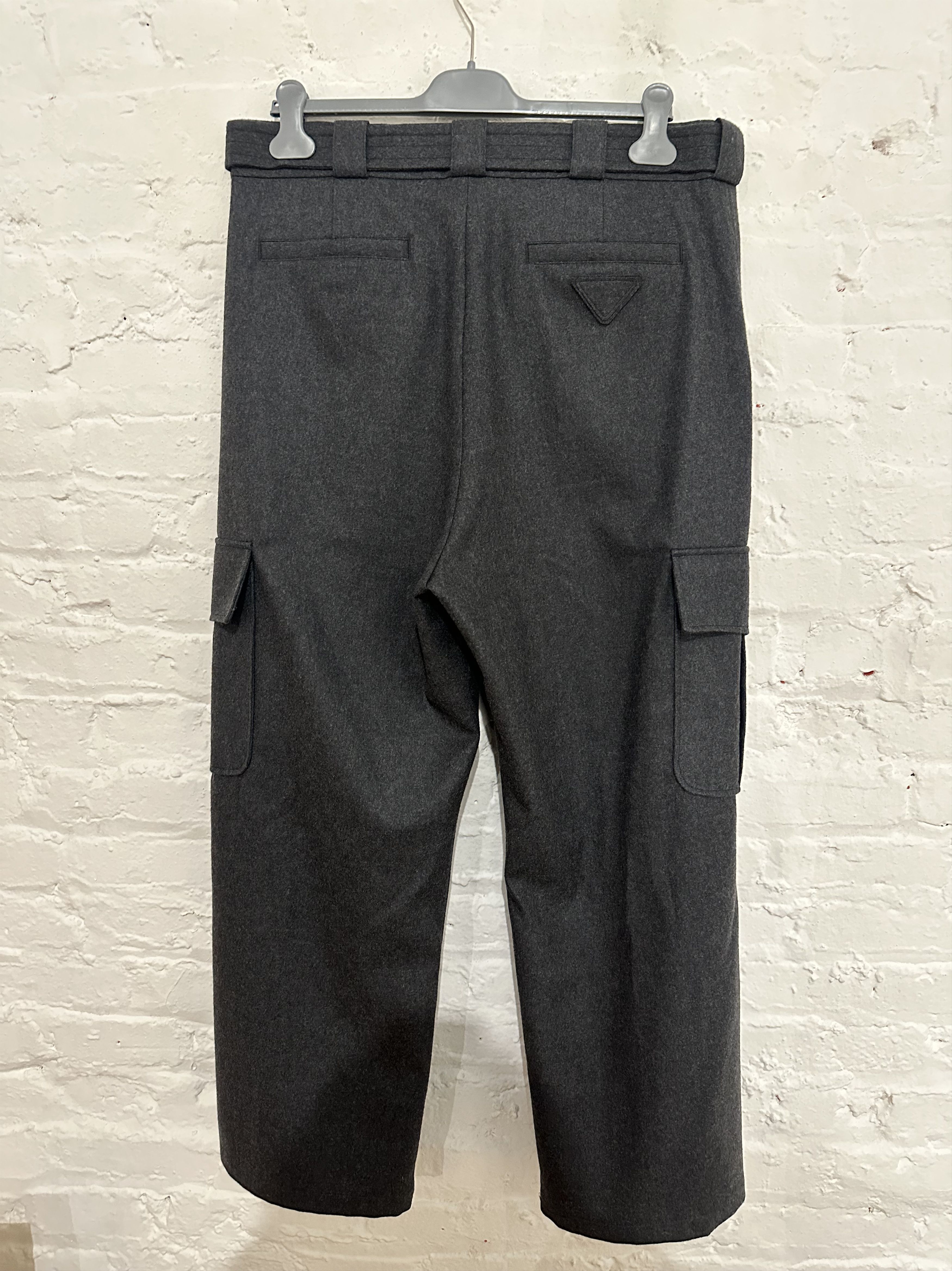 Prada Prada Wool pants with cargo pockets Size US 32 / EU 48 - 2 Thumbnail
