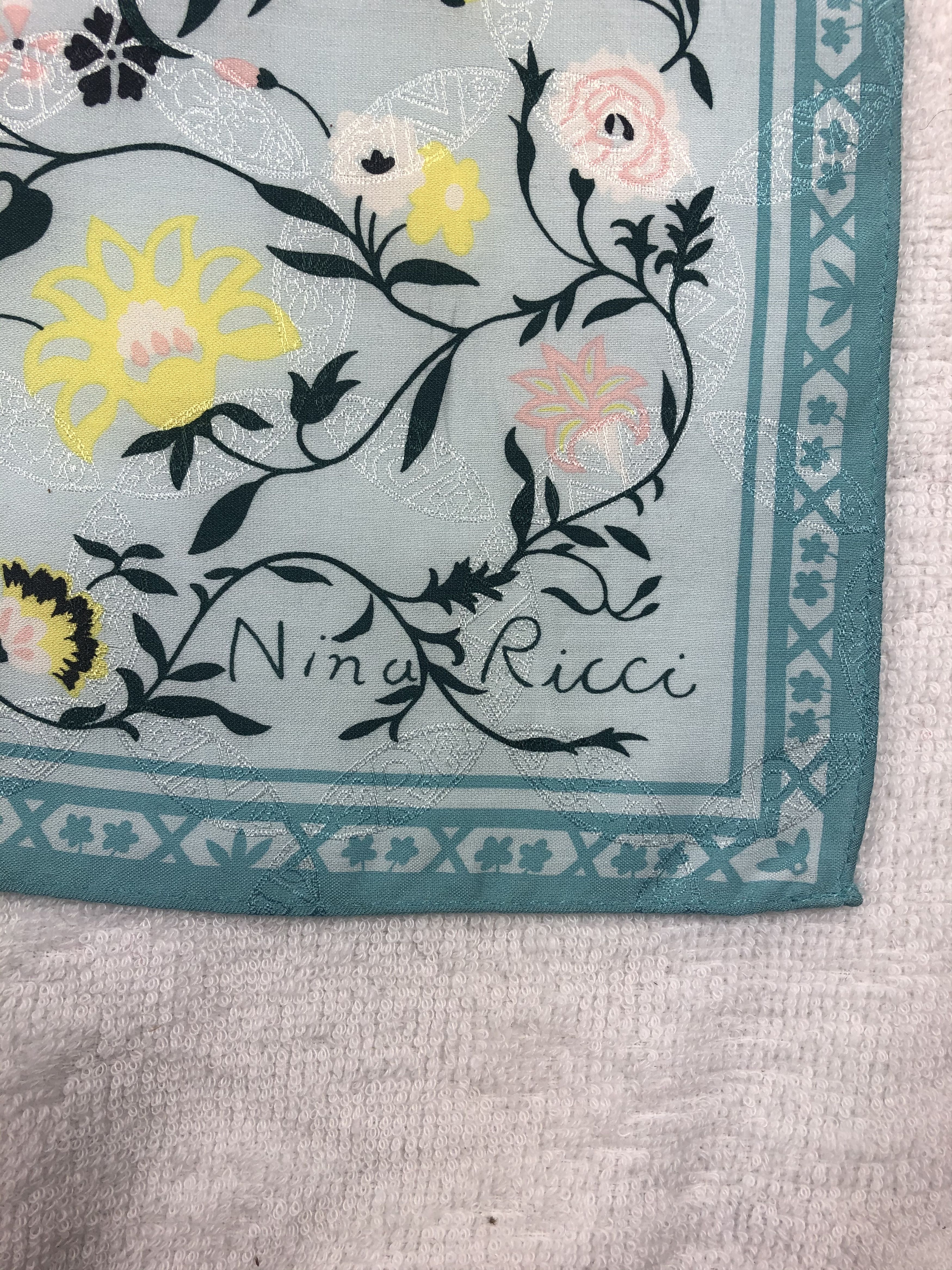 Nina Ricci × Vintage Nina Ricci Handkerchief / Bandana . Neckerchief Size ONE SIZE - 4 Thumbnail