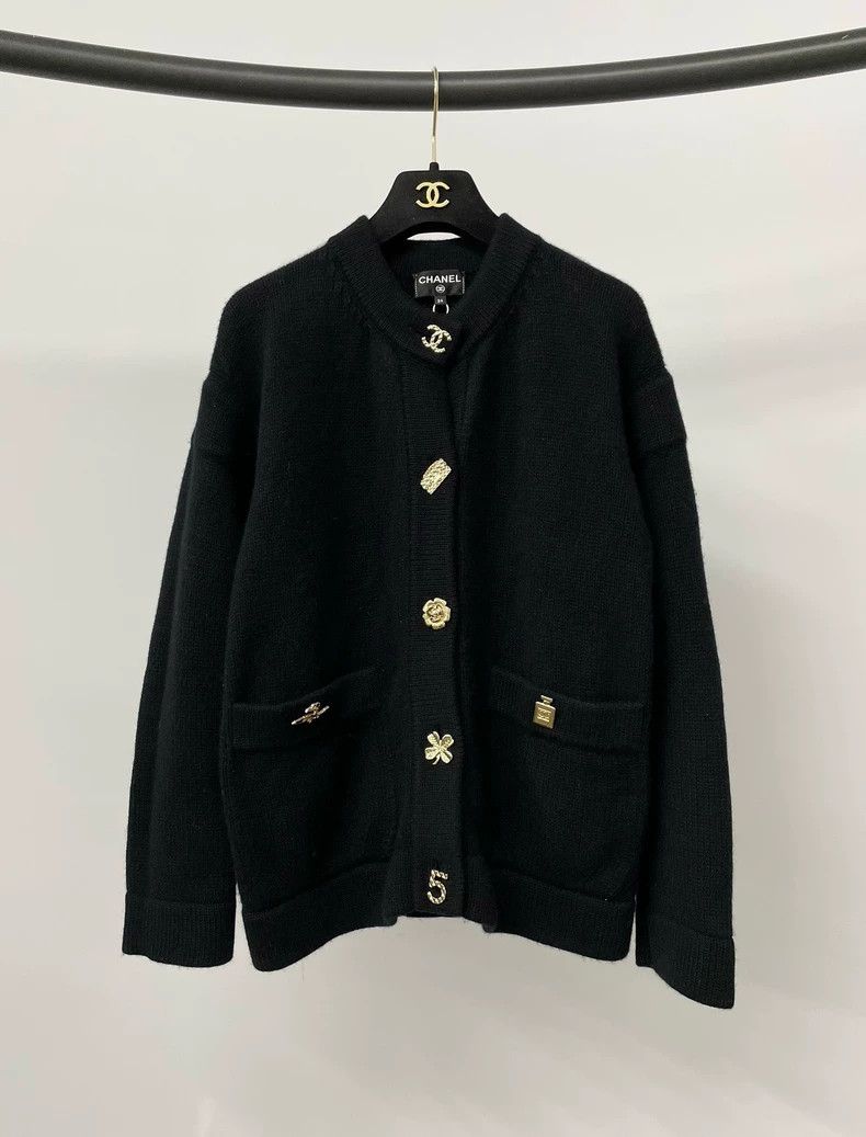 Chanel Chanel 22B popular multi-element silhouette cashmere knitt Size XXS / US 00 / IT 34 - 1 Thumbnail