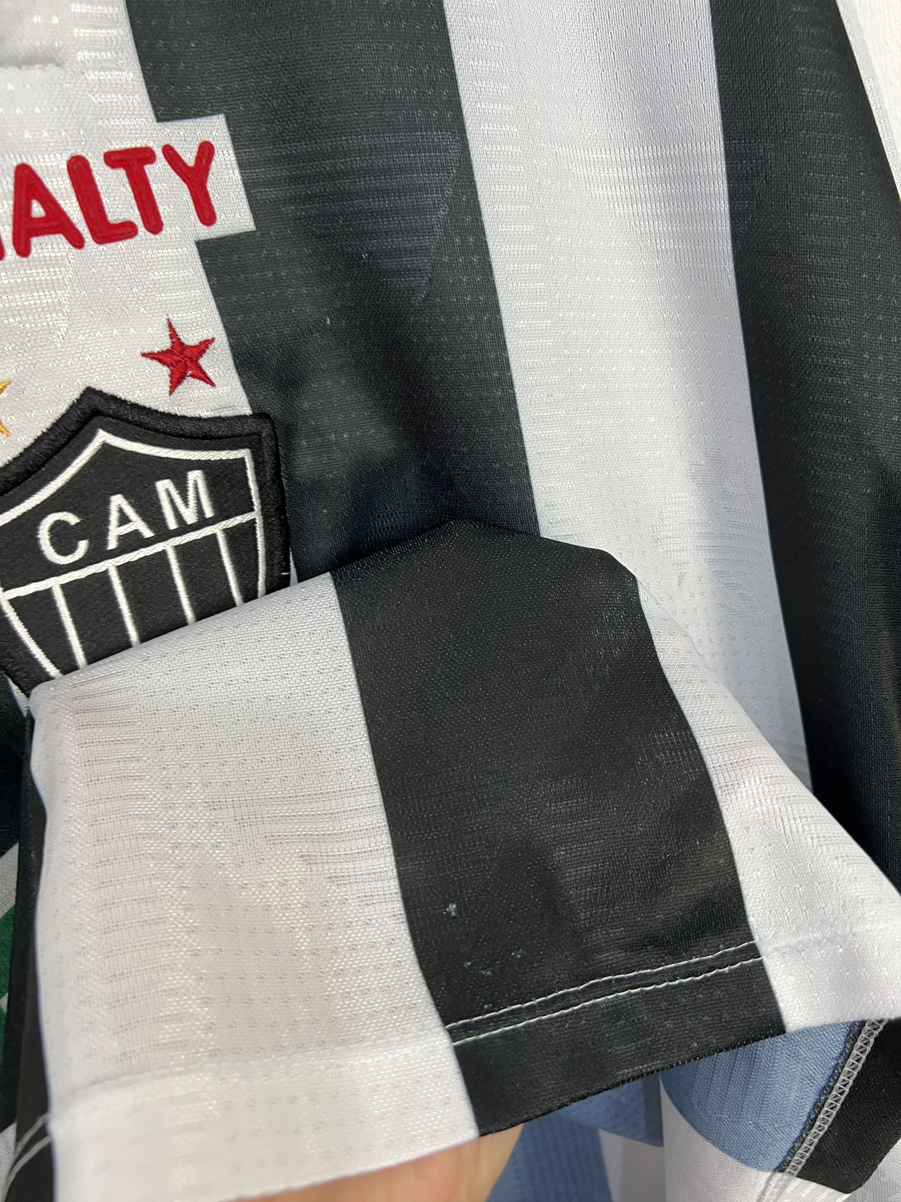 Penalty Atletico Mineiro football shirt Soccer Long Sleeve Shirt Size US L / EU 52-54 / 3 - 8 Thumbnail