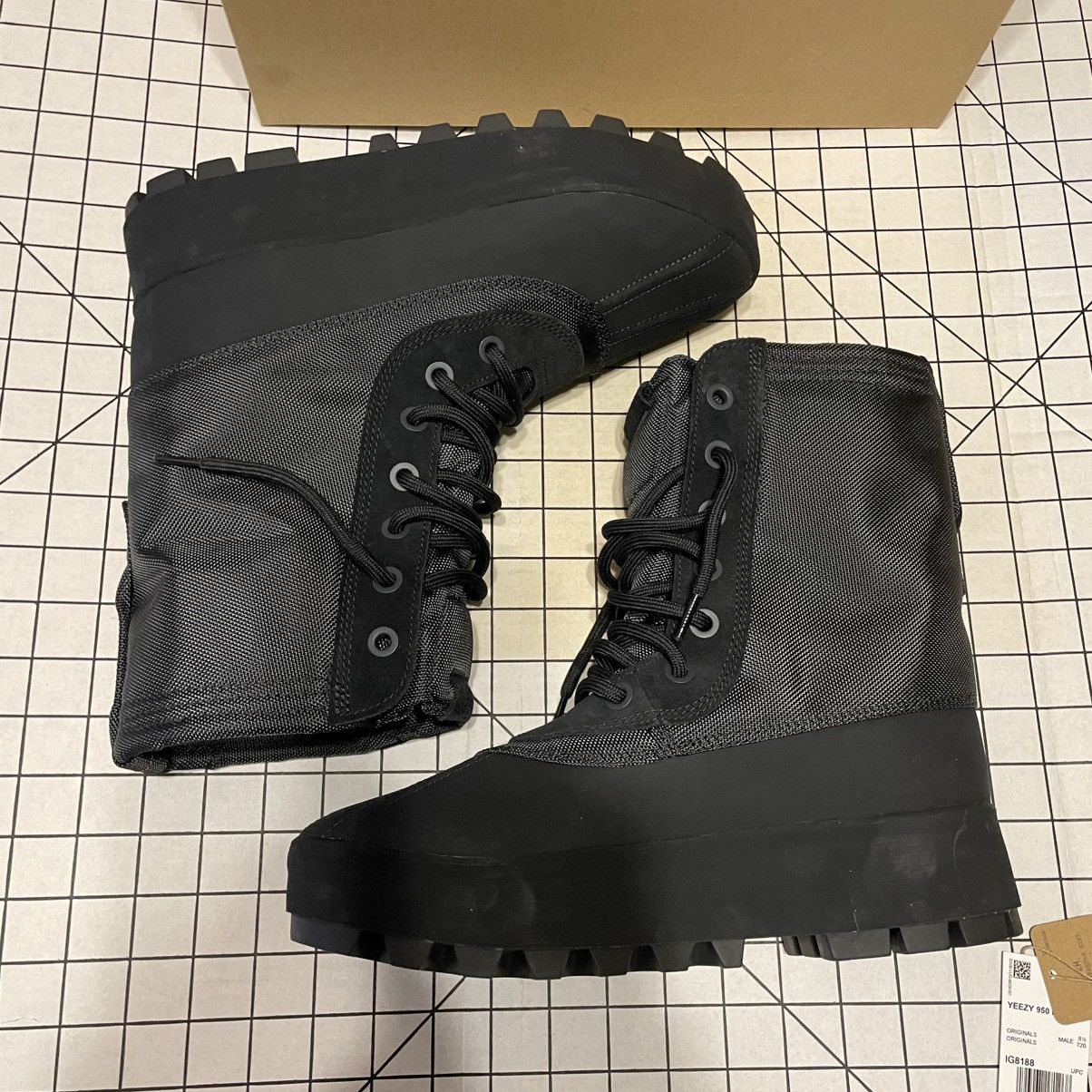 Yeezy Adidas x Yeezy 950 Pirate Black Boots Size US 9 / EU 42 - 11 Thumbnail