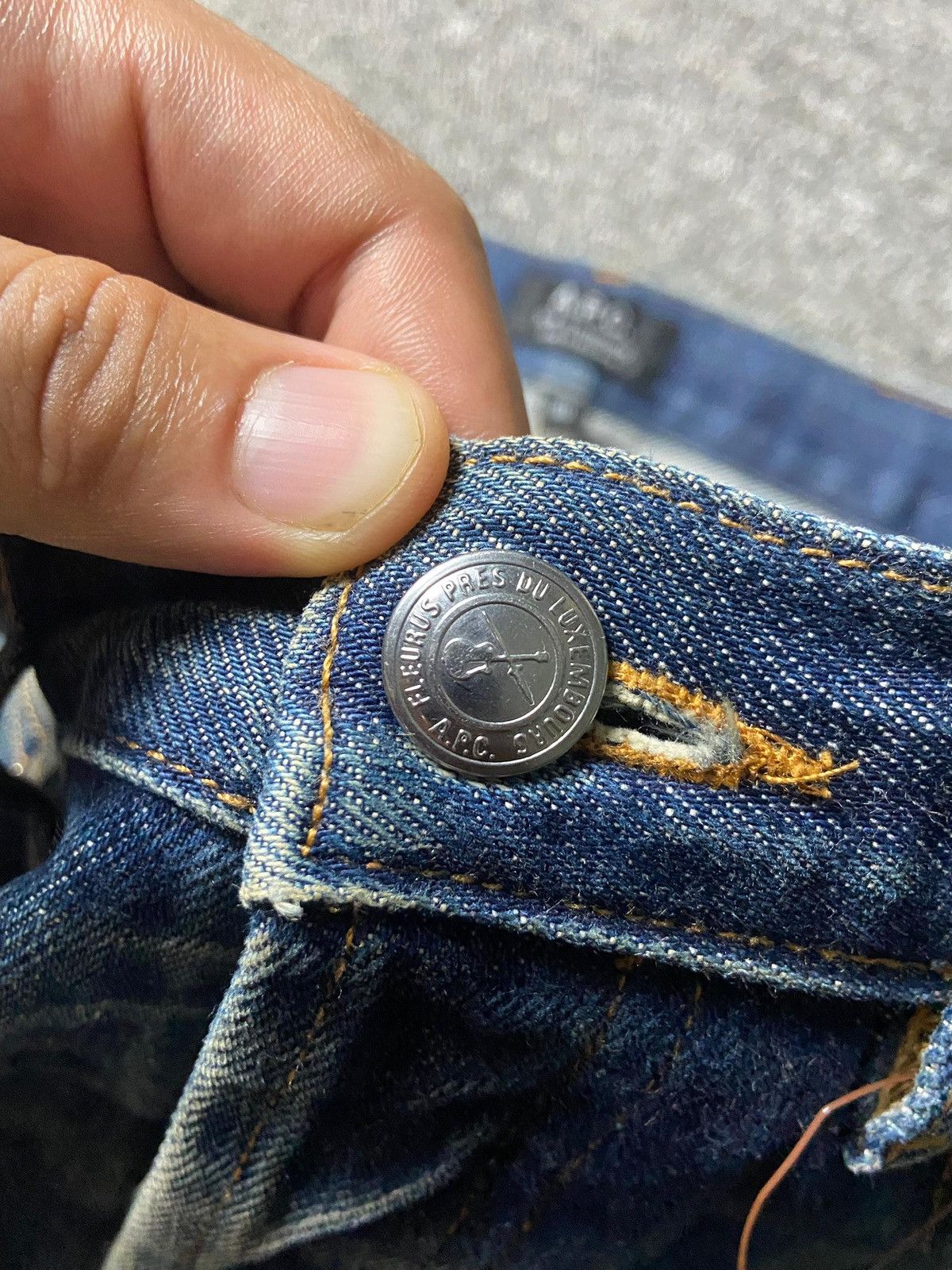 A.P.C. A.P.C New Standard Classique Denim Jeans (153) Size US 31 - 6 Thumbnail