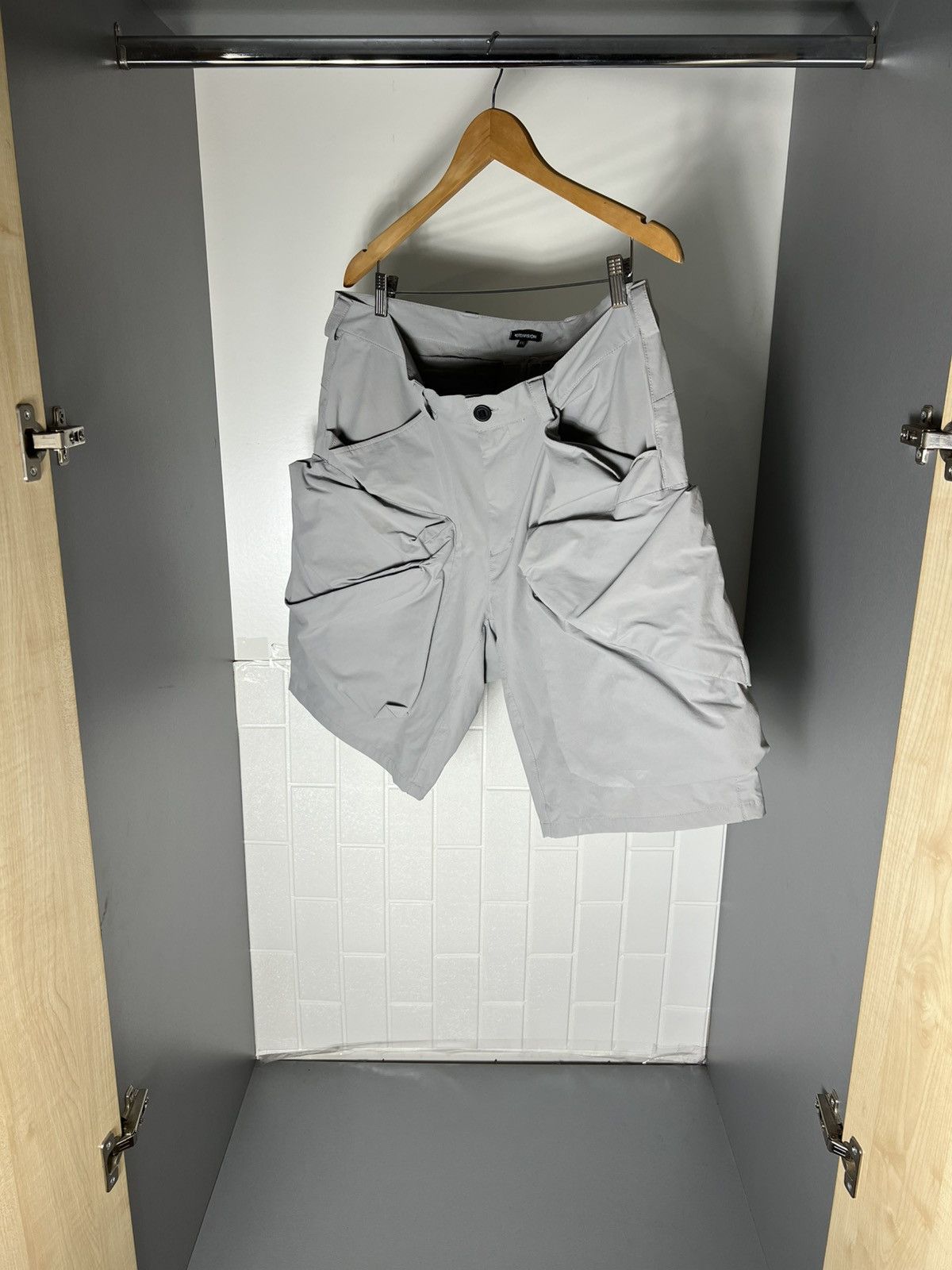 Riot Division RIOT DIVISION MULTIPOCKET DESIGNER SHORTS JAPAN STYLE Y2K Size US 36 / EU 52 - 12 Thumbnail