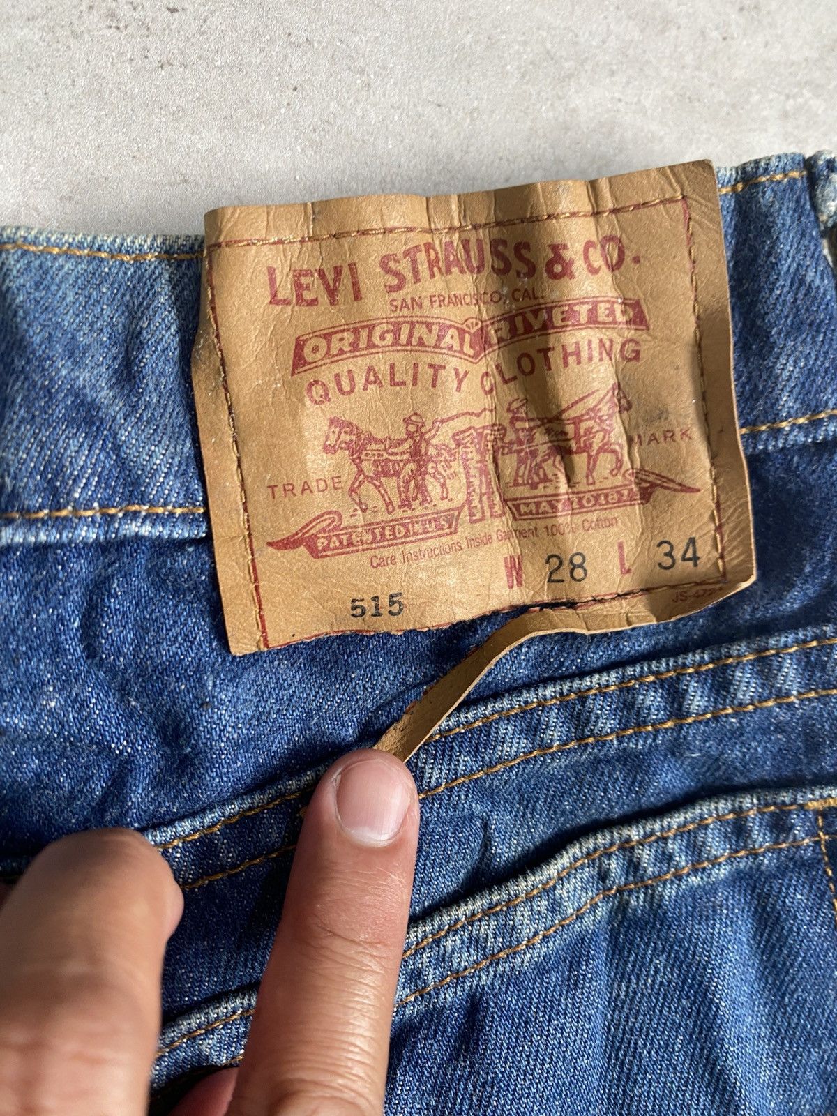 Levi's VINTAGE LEVIS 515 Size US 27 - 19 Thumbnail