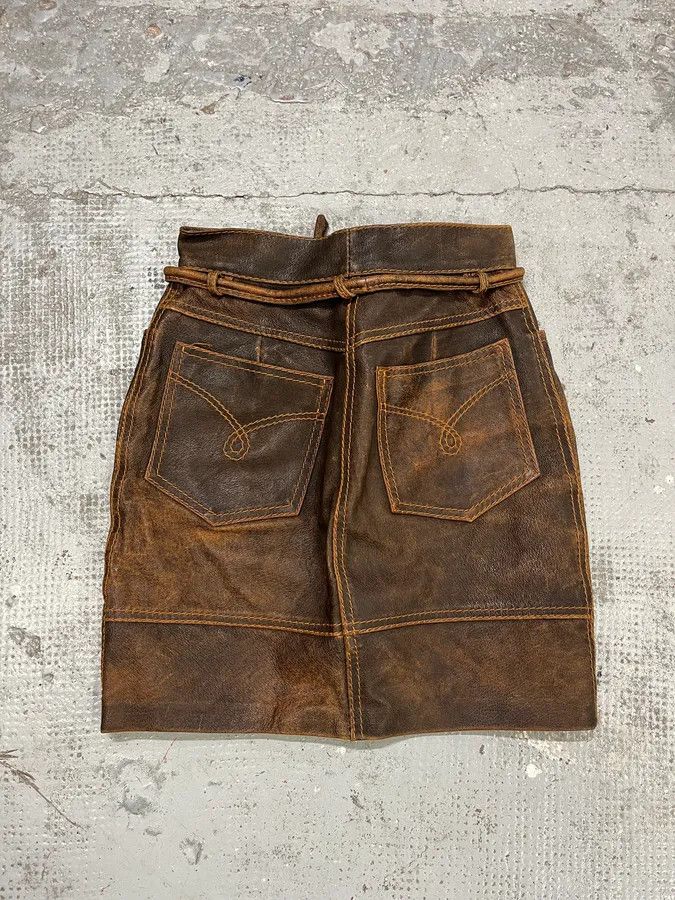 Moschino 1990s Moschino Brown Eroded Leather Skirt Size 25" / US 0 / IT 36 - 5 Thumbnail