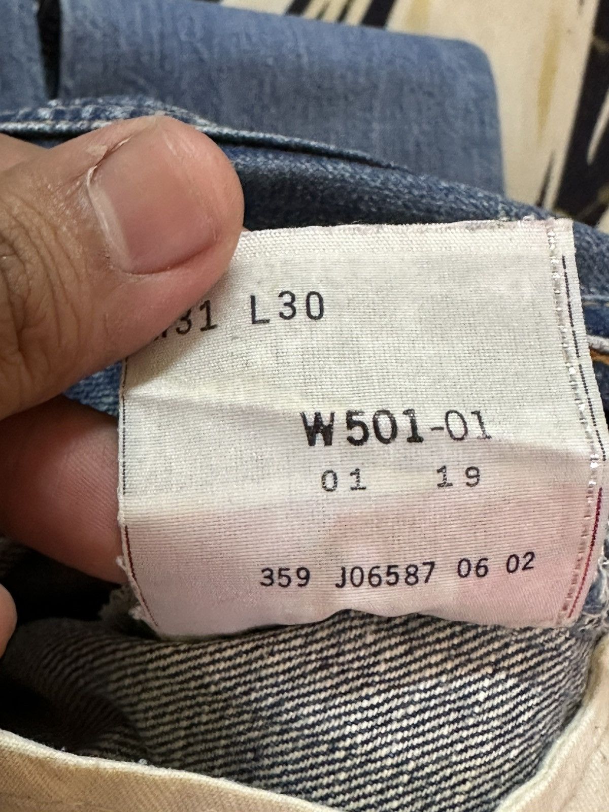 Levi's Vintage Levi’s 501 Mudwash Distressed Denim Size US 31 - 9 Thumbnail