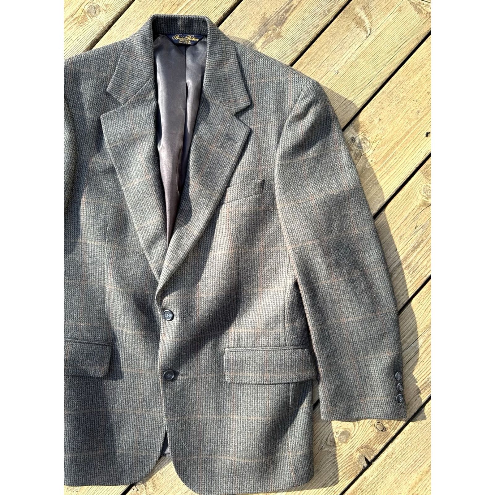 Brooks Brothers Brooks Brothers USA Made Wool Tweed Blazer Sport Coat Mens 44 Gray Silk Lining Regular Chest 44 Size 44R - 3 Thumbnail