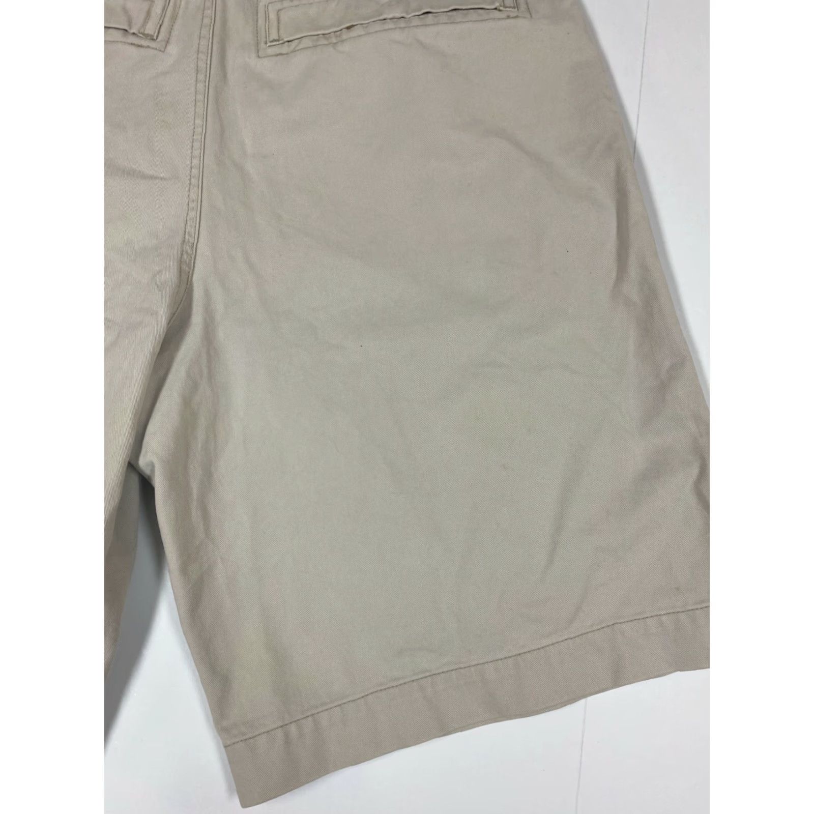 Old Navy **Durable & Dependable Beige Mens Old Navy Shorts Regular Fit 32** User: **Beige Durable & Dependable Mens Old Navy Shorts Regular Fit 32** Size US 32 / EU 48 - 7 Thumbnail