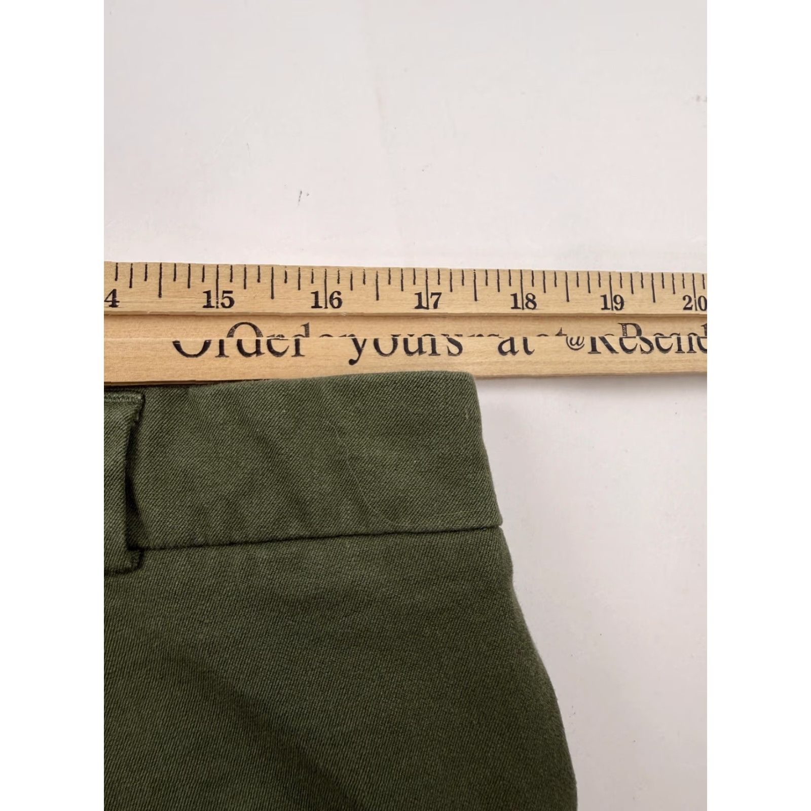 Banana Republic Banana Republic Capri Pants Womens 12 Green Straight Leg Stretch Twill Casual Size 34" / US 12 / IT 48 - 6 Thumbnail