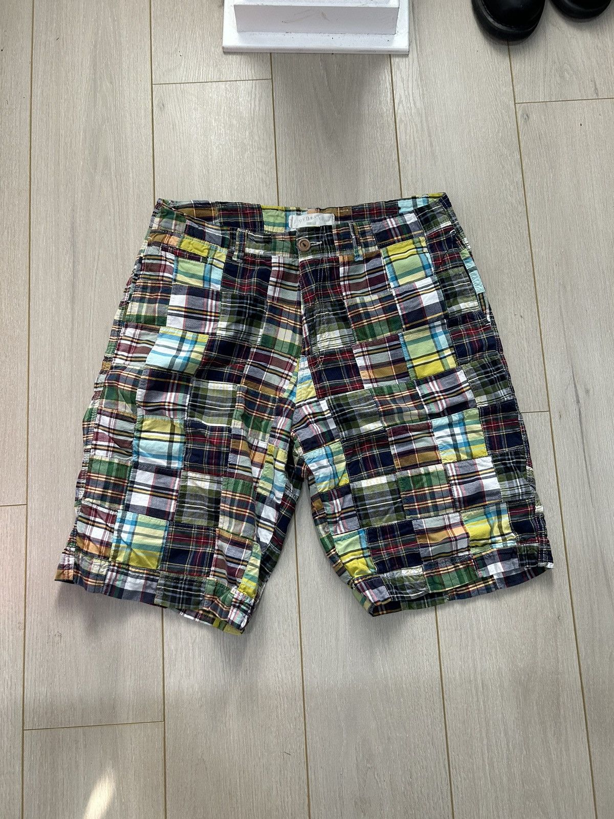 Vintage Y2K Patchwork Cargo Shorts Size US 38 / EU 54 - 1 Thumbnail