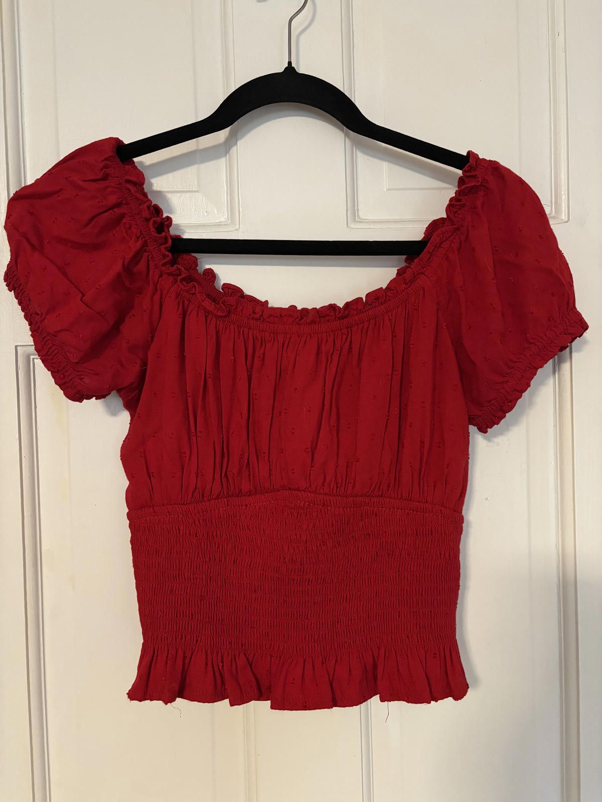 Other NEW Hollister Red Smocked Waist Short Sleeve Peasant Top L Size L / US 10 / IT 46 - 1 Thumbnail