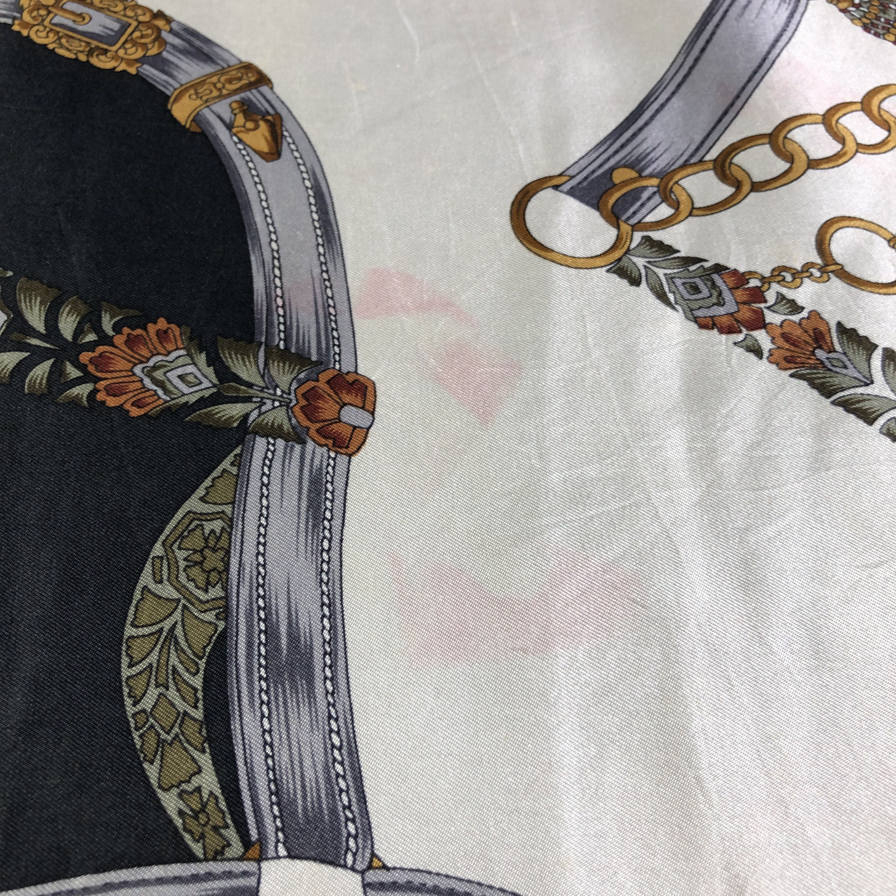Vintage Unknown Luxury Hand Rolled Silk Scarf M1047 Size ONE SIZE - 6 Thumbnail