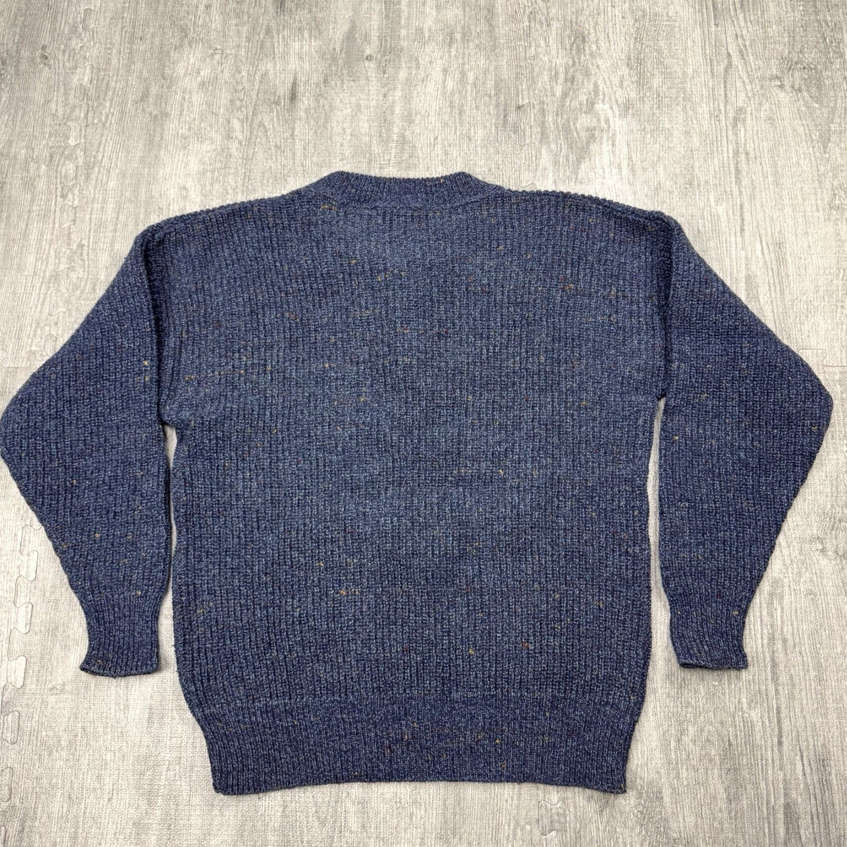 Vintage VINTAGE St. John's Bay USA Made Men's Long Sleeve Henley Sweater L Blue Wool Knit Autumn Winter Casual Size US L / EU 52-54 / 3 - 5 Thumbnail