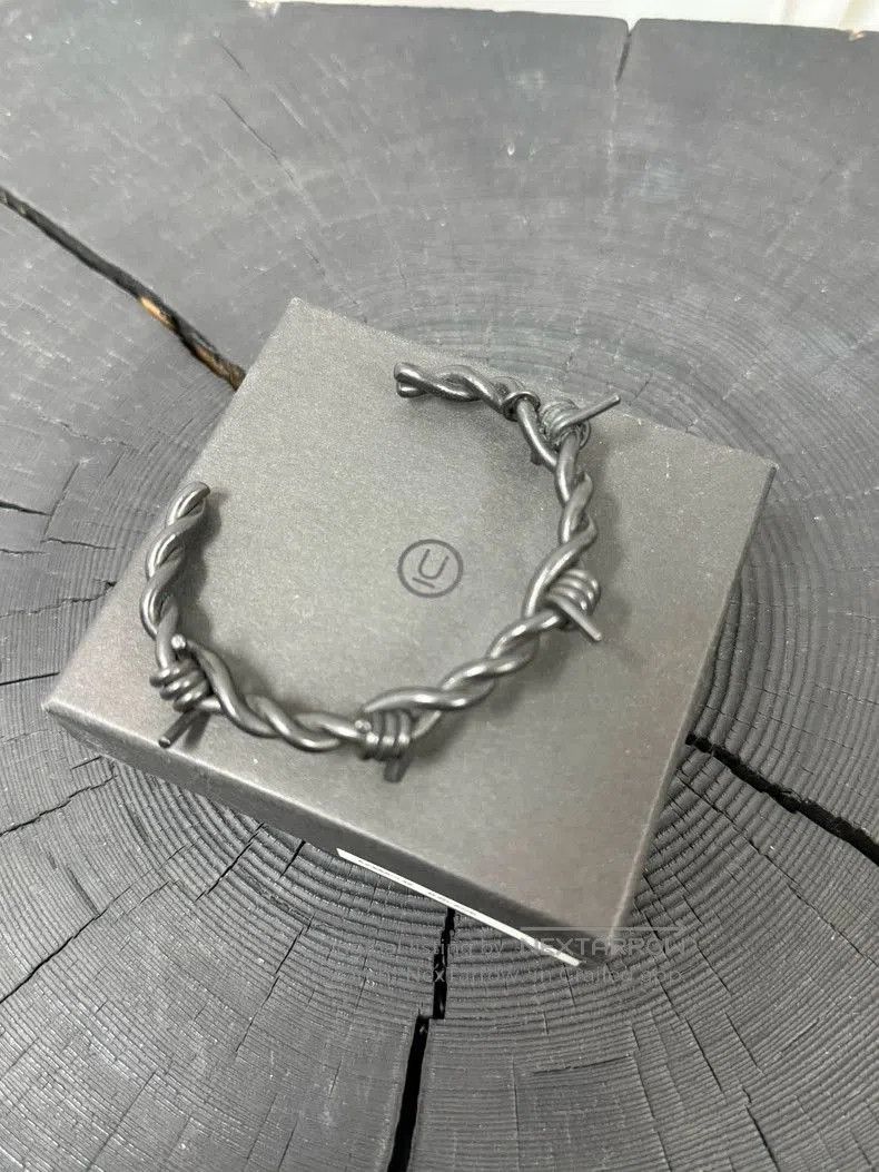 Undercover UNDERCOVER Barbed Wire Design Bracelet. Size ONE SIZE - 1 Thumbnail